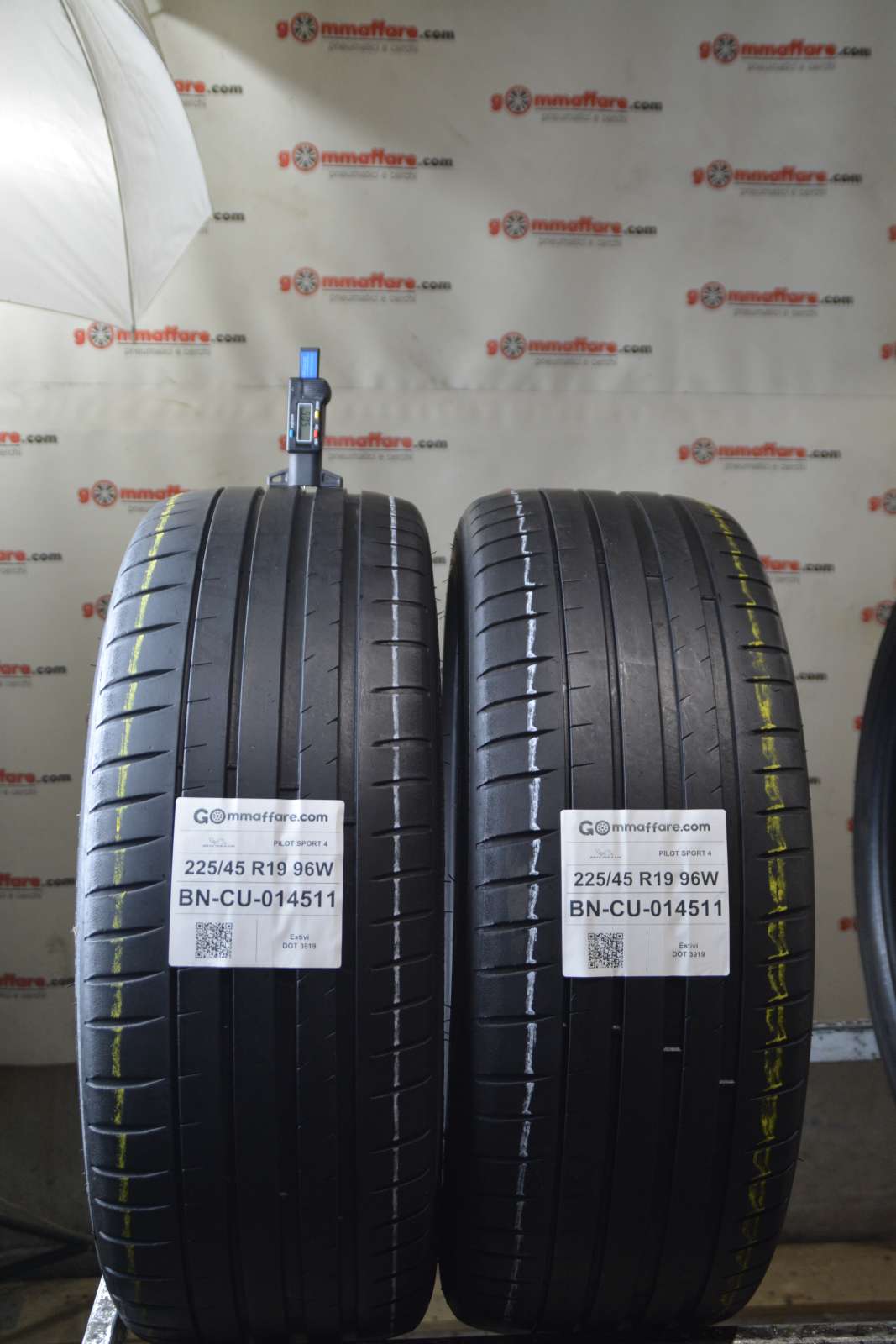 Michelin PILOT SPORT 4 225/45 R19