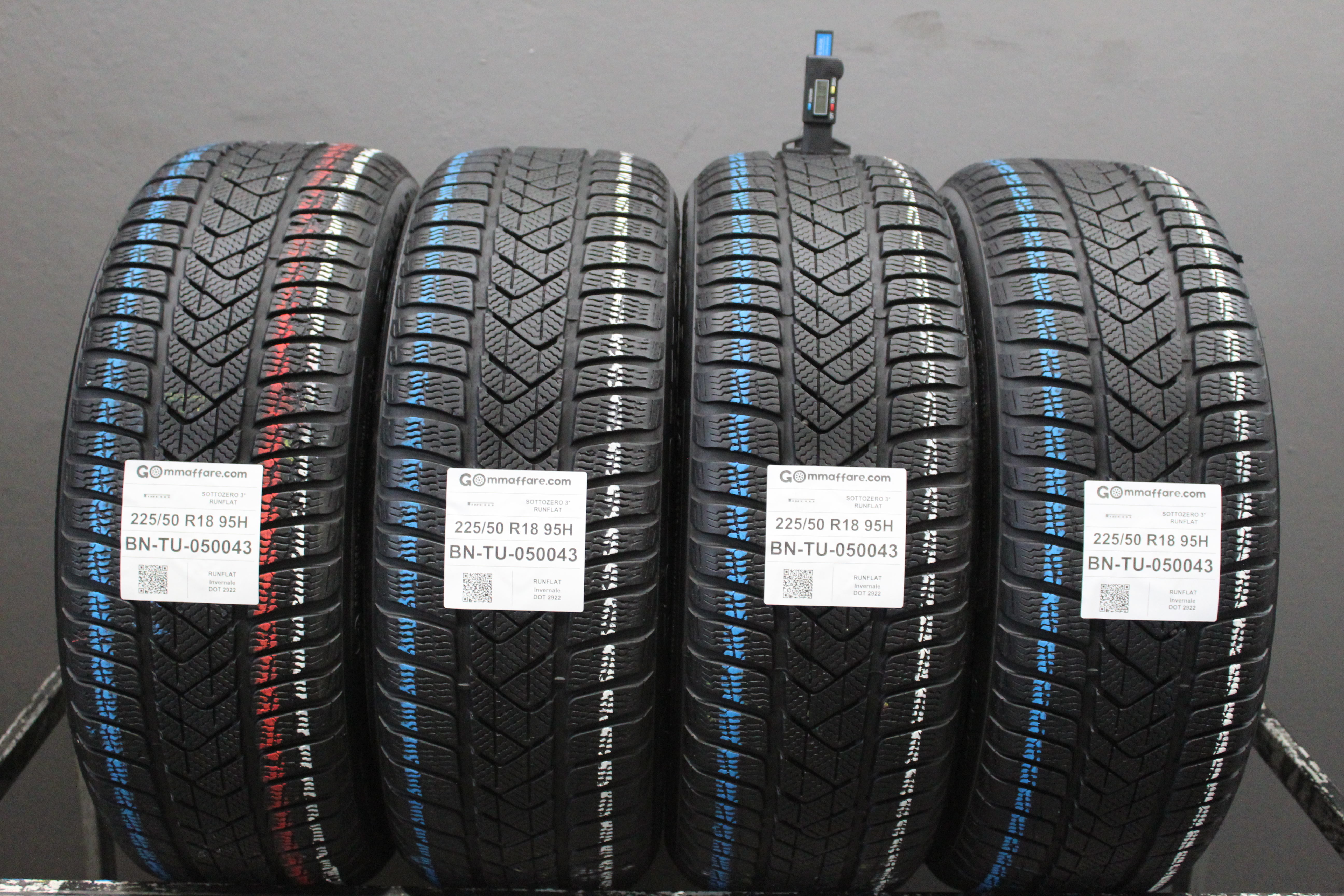 Pirelli SOTTOZERO 3* RUNFLAT 225/50 R18