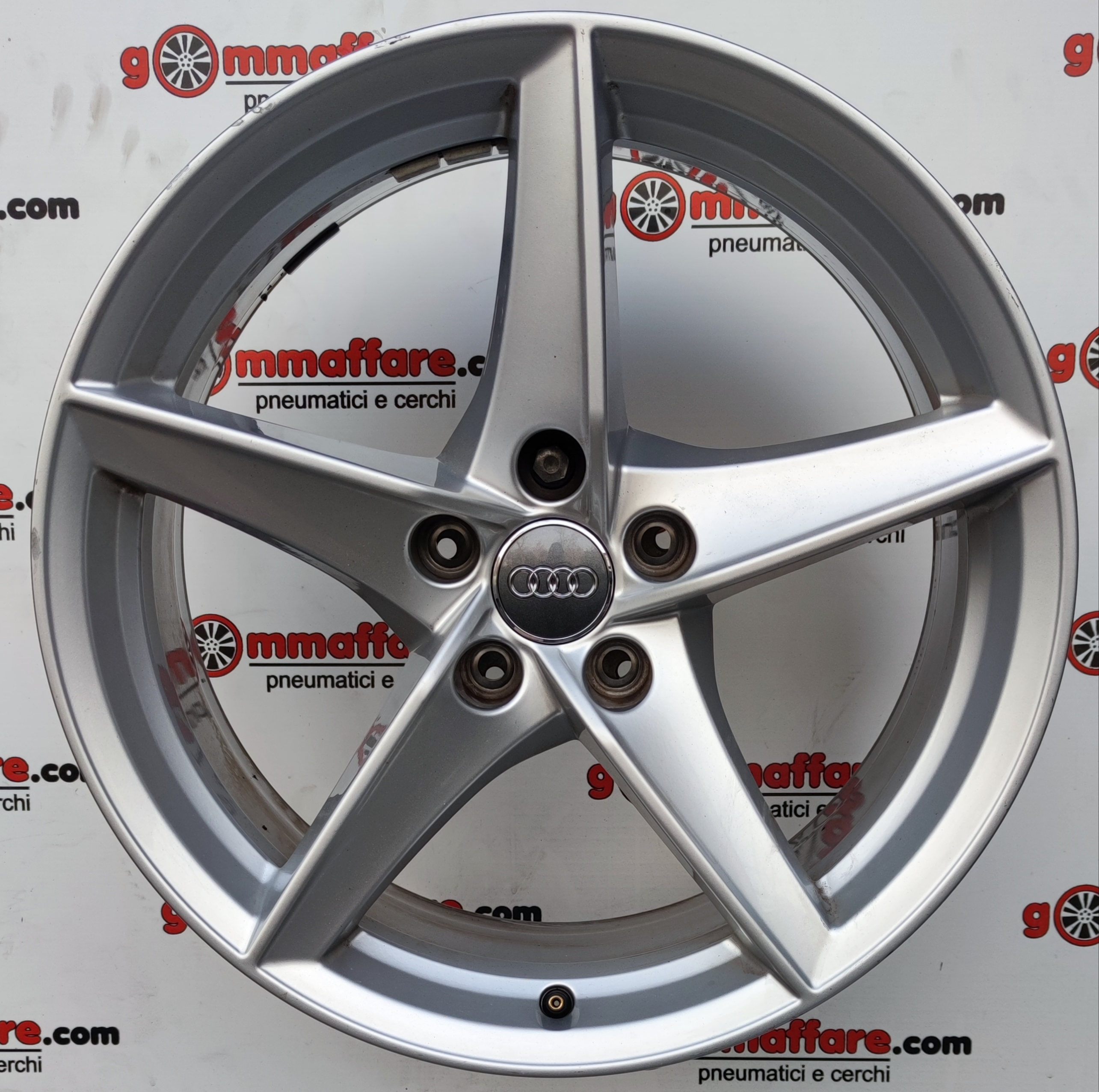 Audi A5 Sportback New - 8W0601025BG 18"