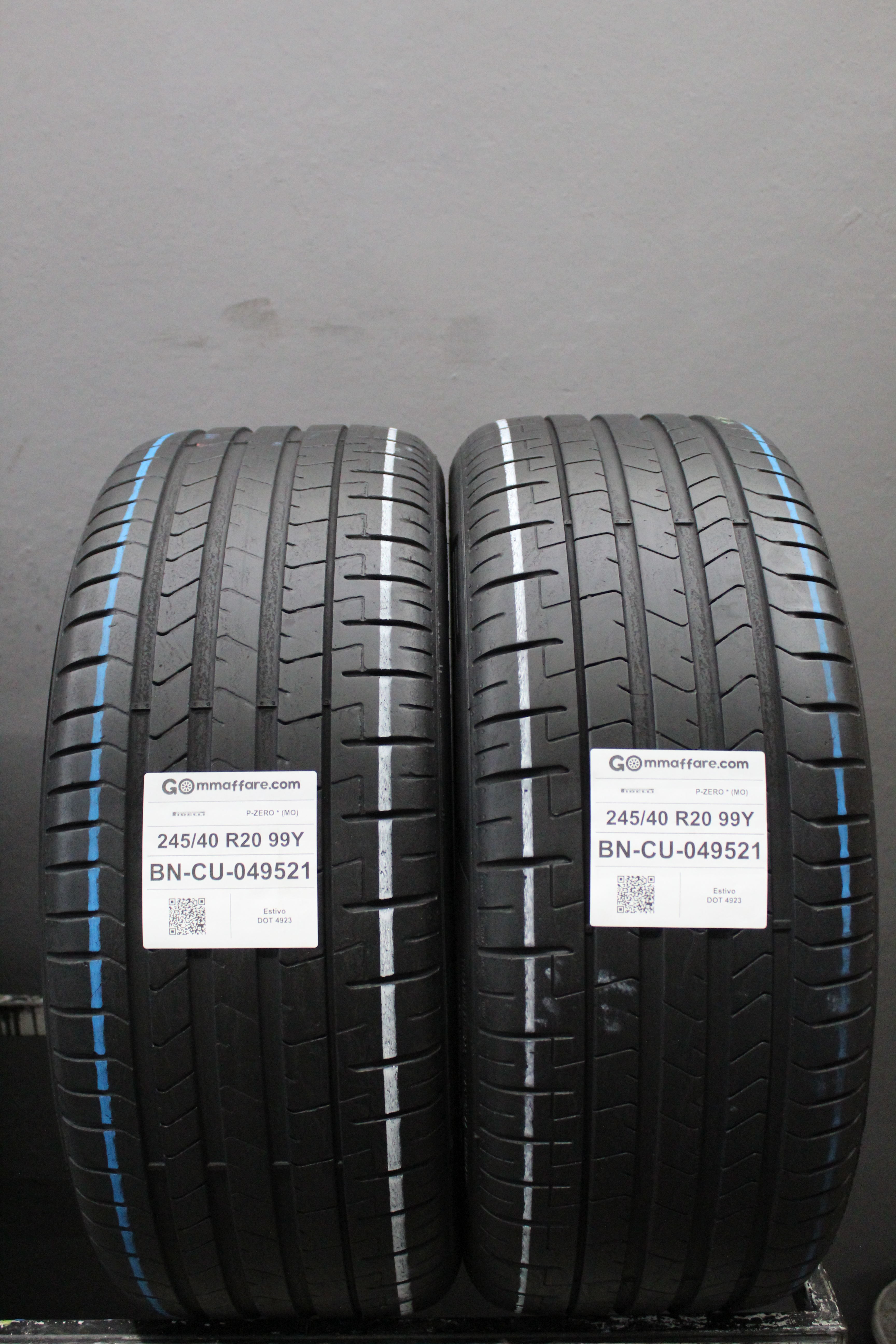 Pirelli P-ZERO * (MO) 245/40 R20