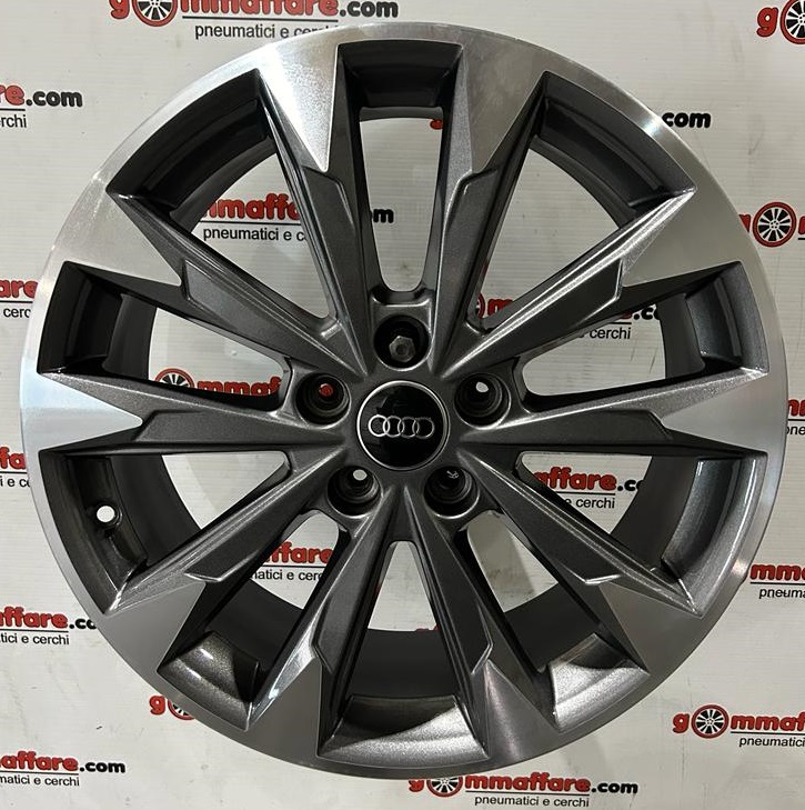 Audi Q3 SPORTBACK 2022 A3 Q2 18"