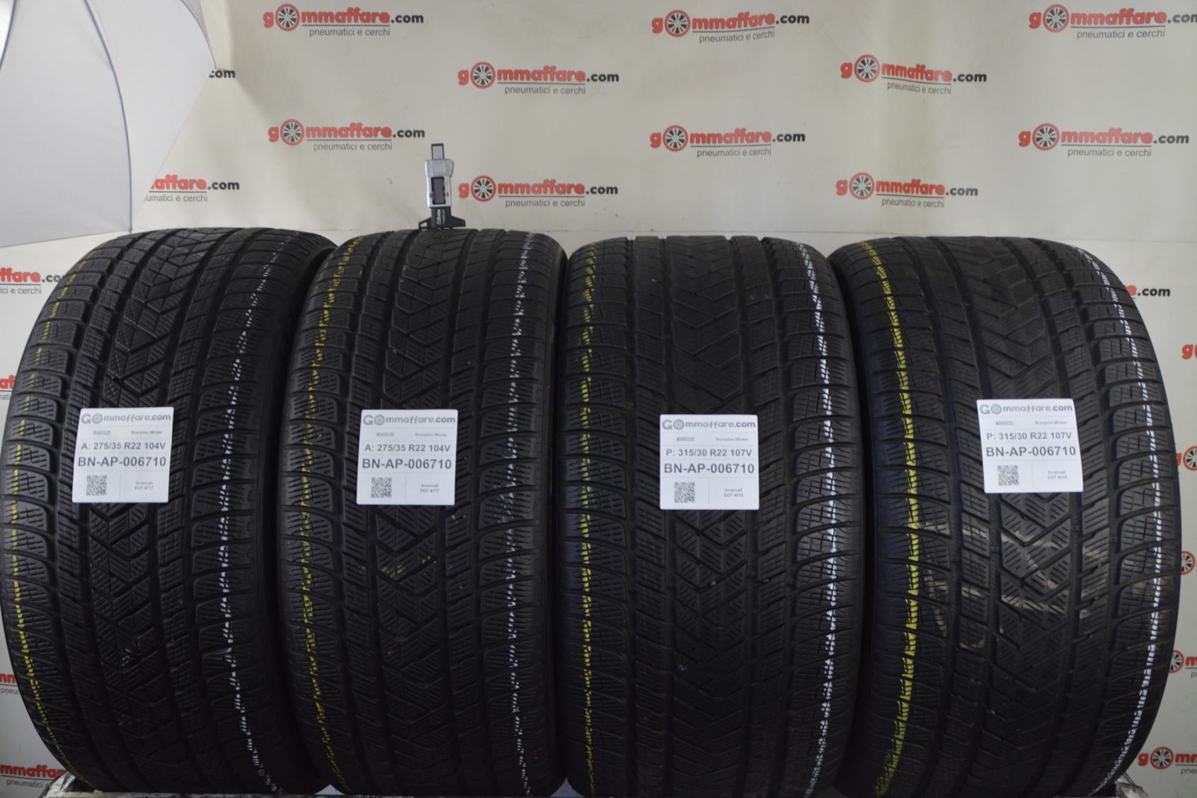 Pirelli Scorpion Winter 275/35 R22