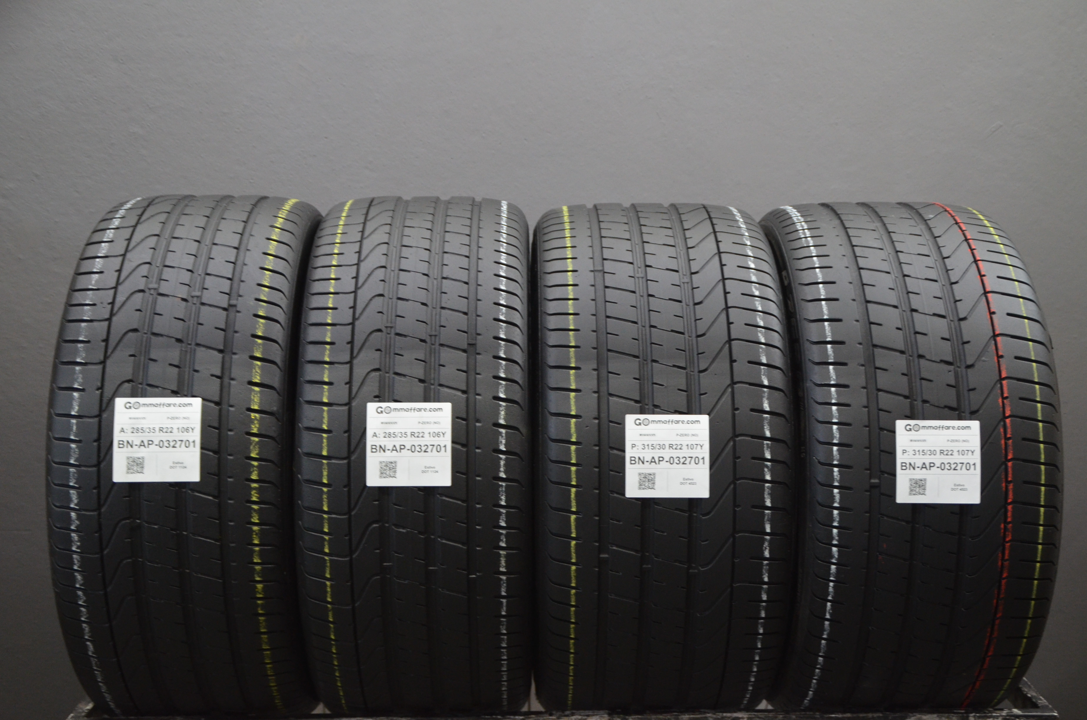 Pirelli P-ZERO (NO) 285/35 R22