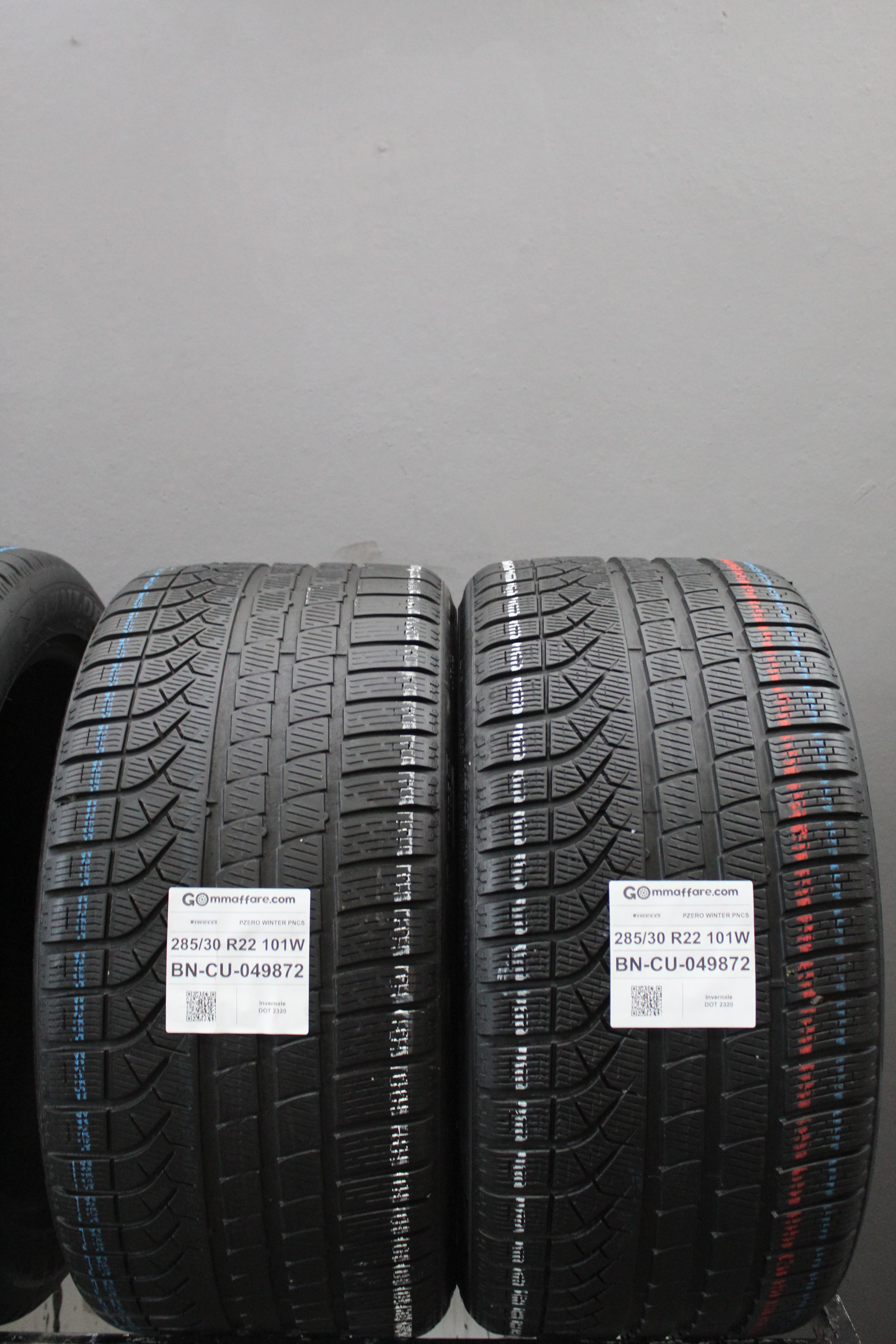 Pirelli PZERO WINTER PNCS 285/30 R22