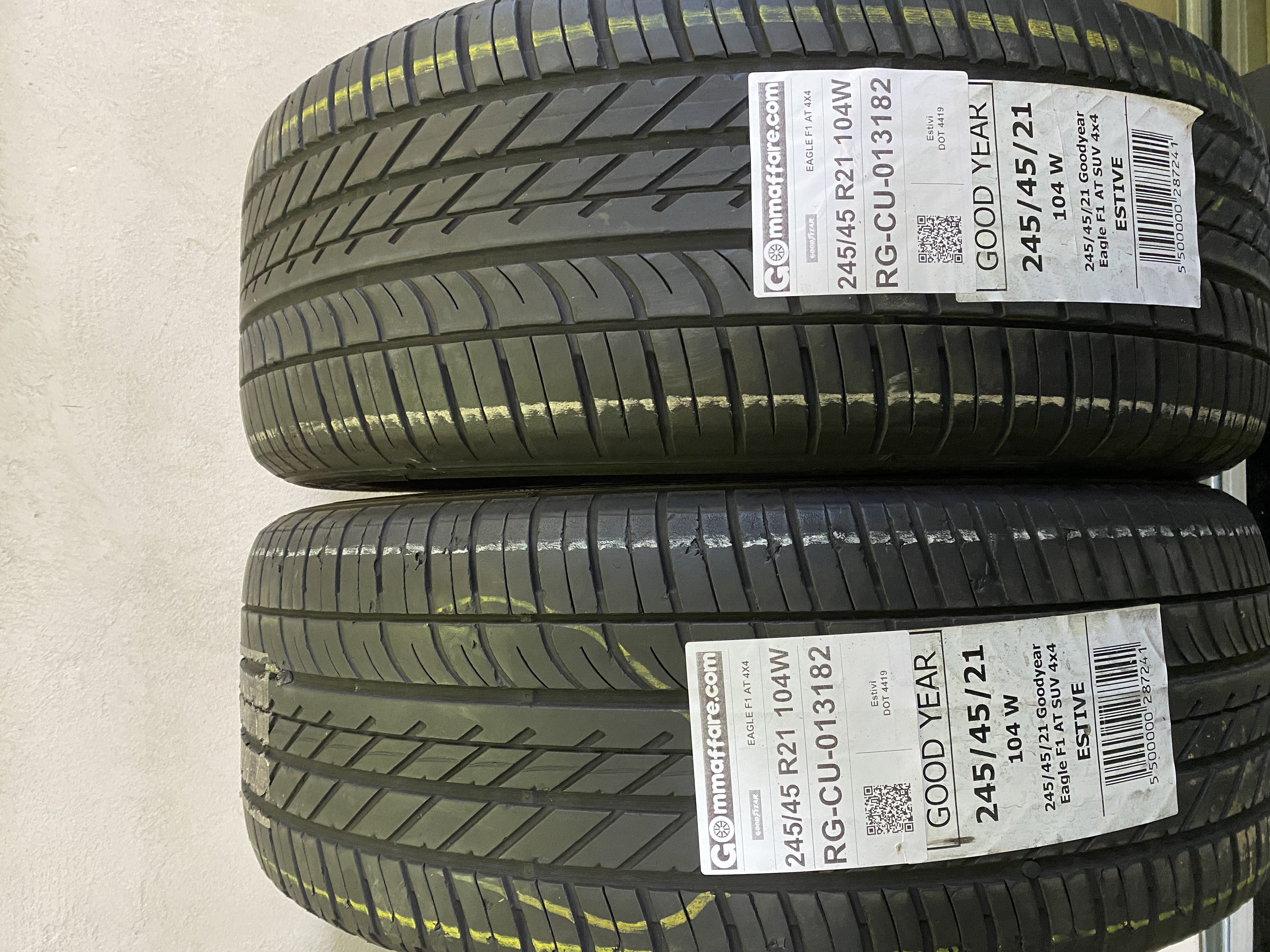 Goodyear EAGLE F1 AT 4X4 245/45 R21