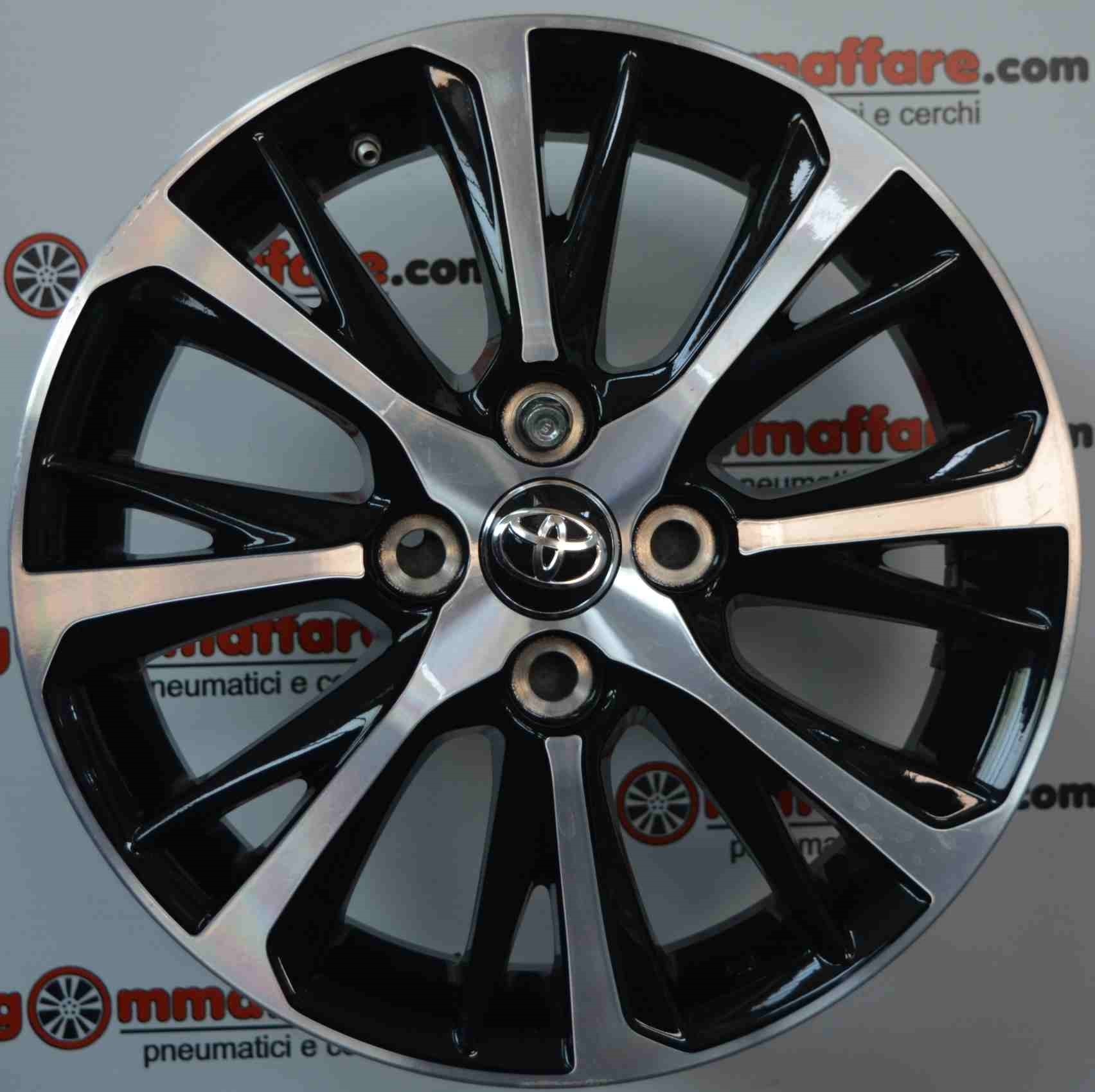 Toyota Yaris New 15"