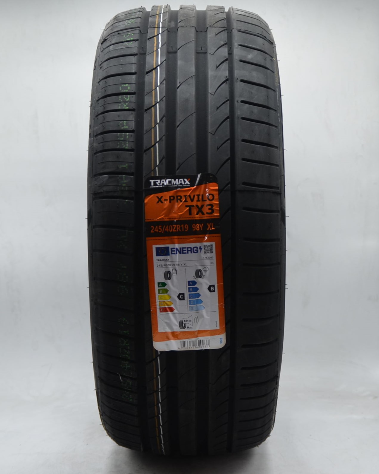 Tracmax X-PRIVILO TX3 XL 245/40 R19