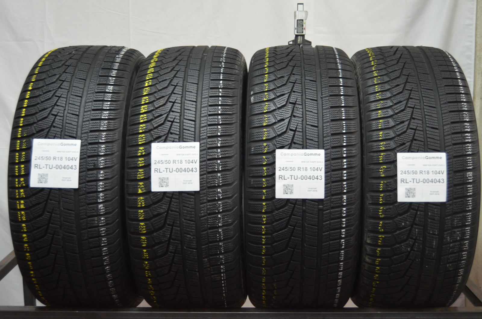 Hankook WINTER ICEPT EVO 2 245/50 R18