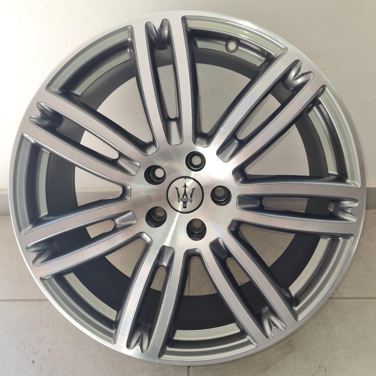 Maserati GHIBLI 670016859 (ANTERIORE) 20"