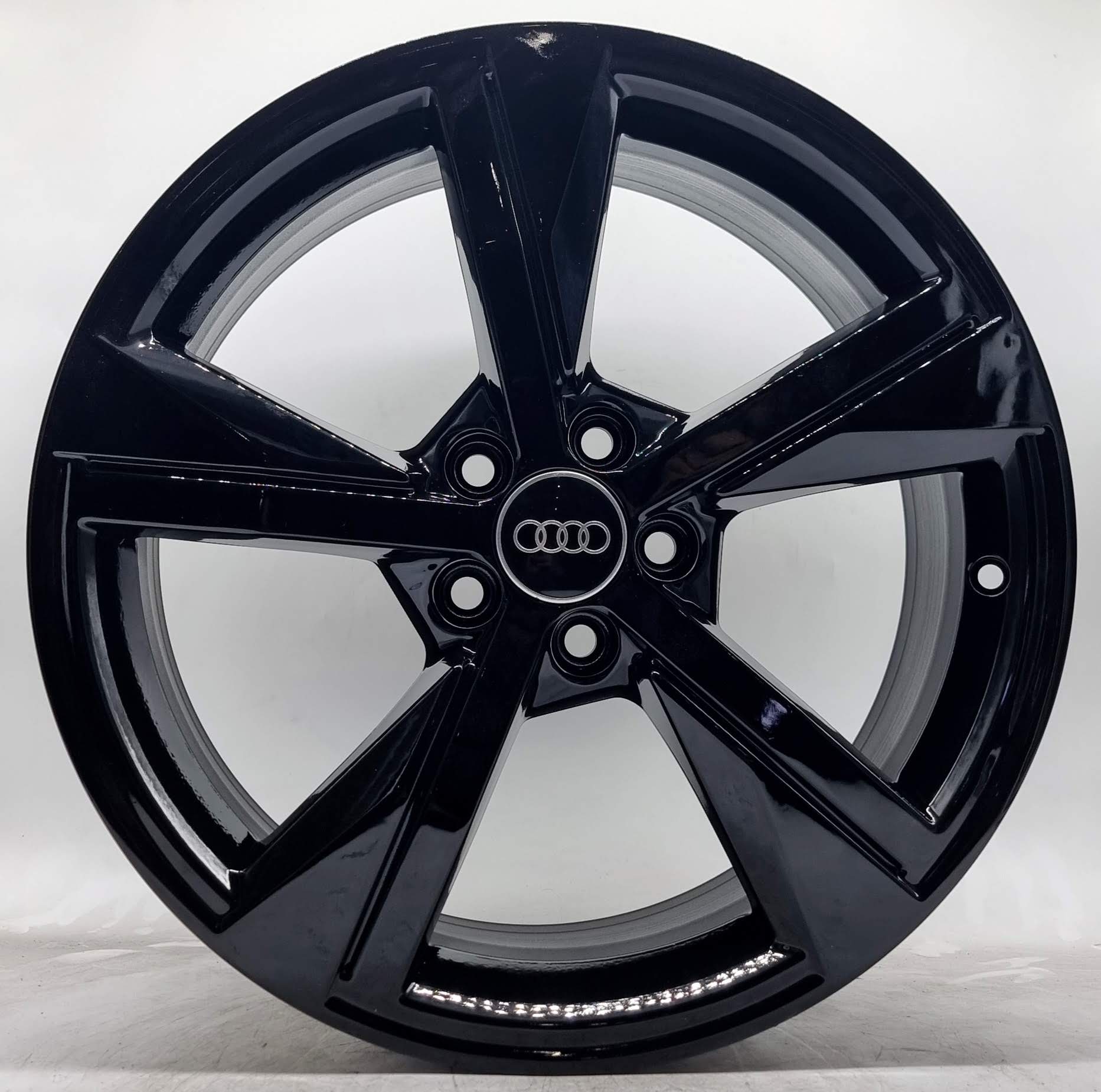 Audi A1 New 81A601025G