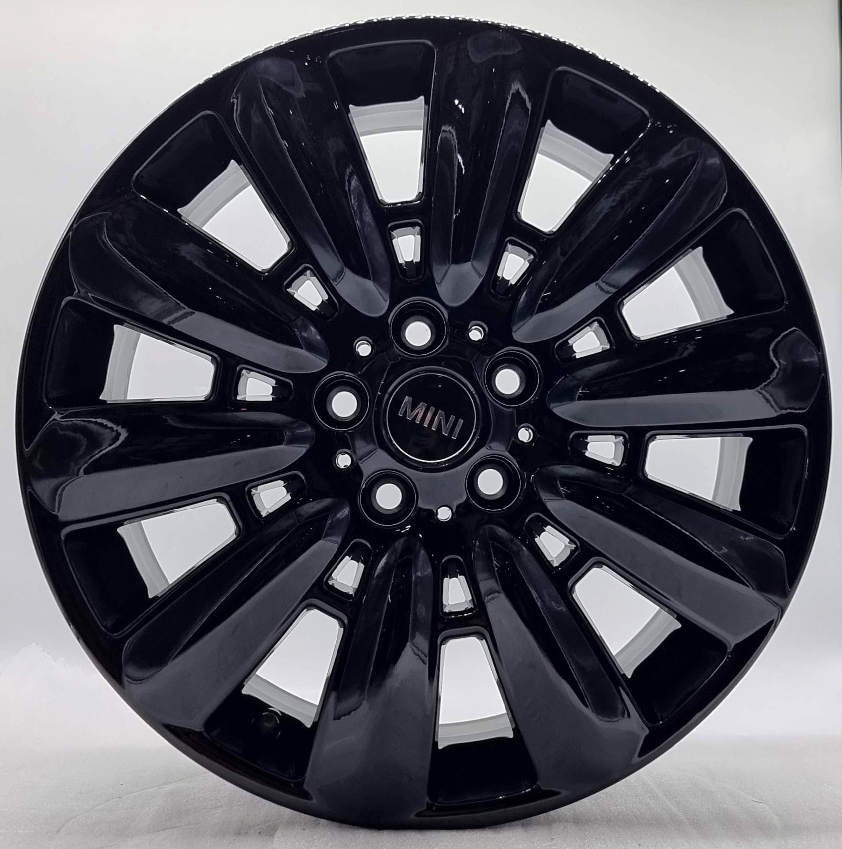Mini Countryman - 6856033 - 6856034 18"