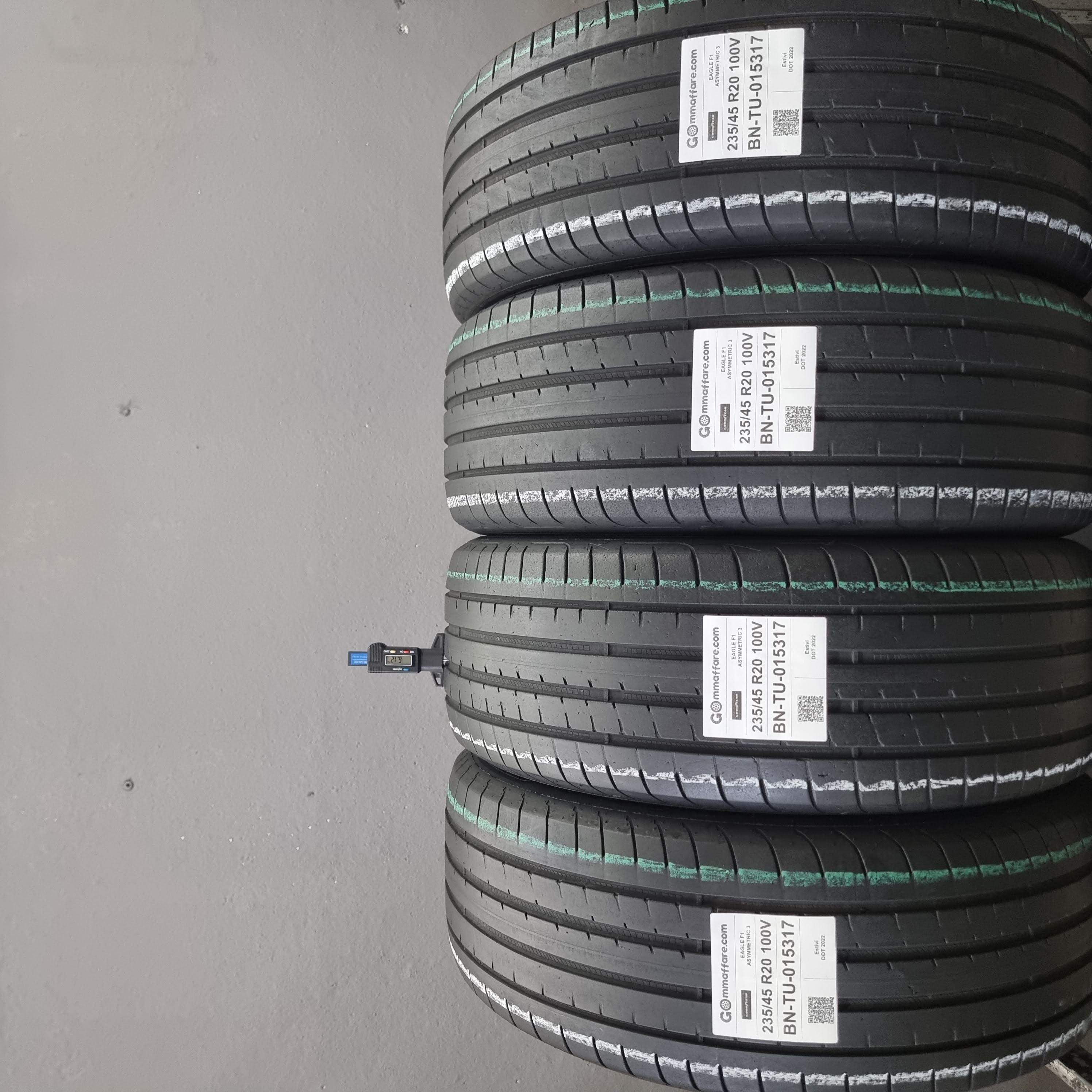 Goodyear EAGLE F1 ASYMMETRIC 3 235/45 R20