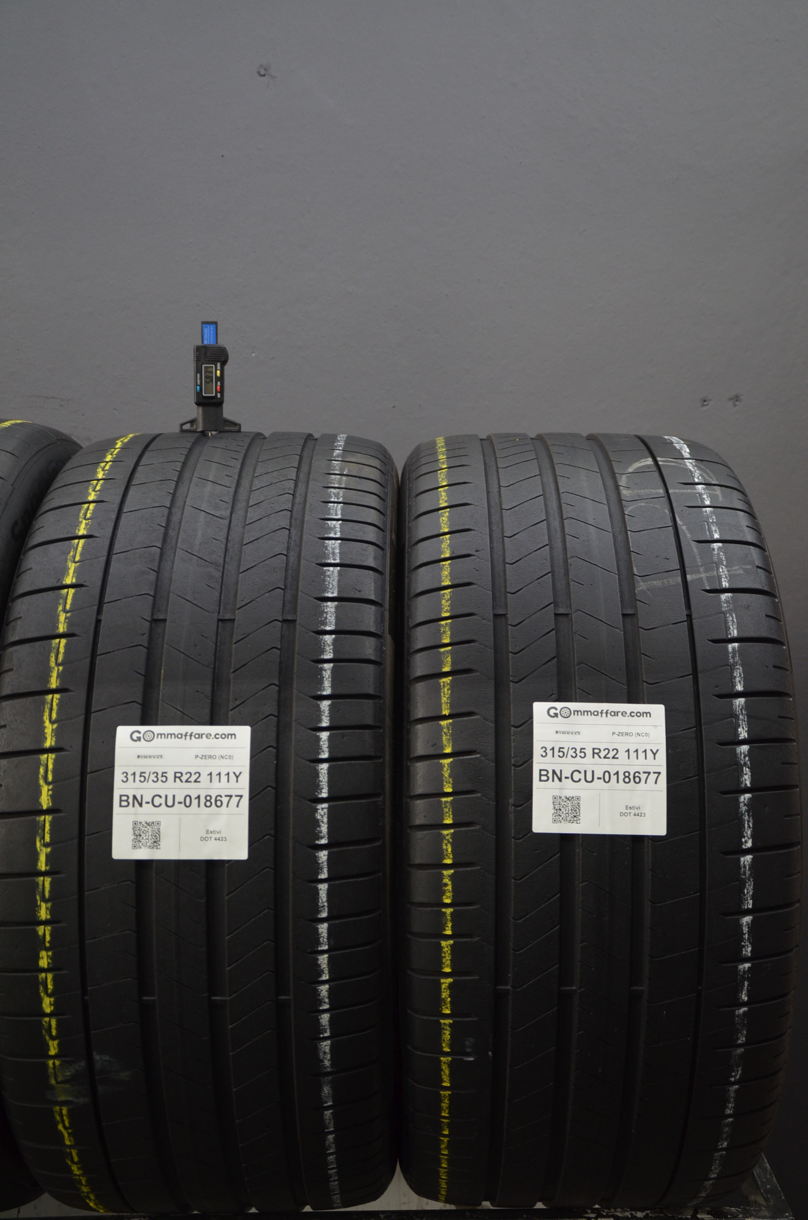 Pirelli P-ZERO (NC0) 315/35 R22