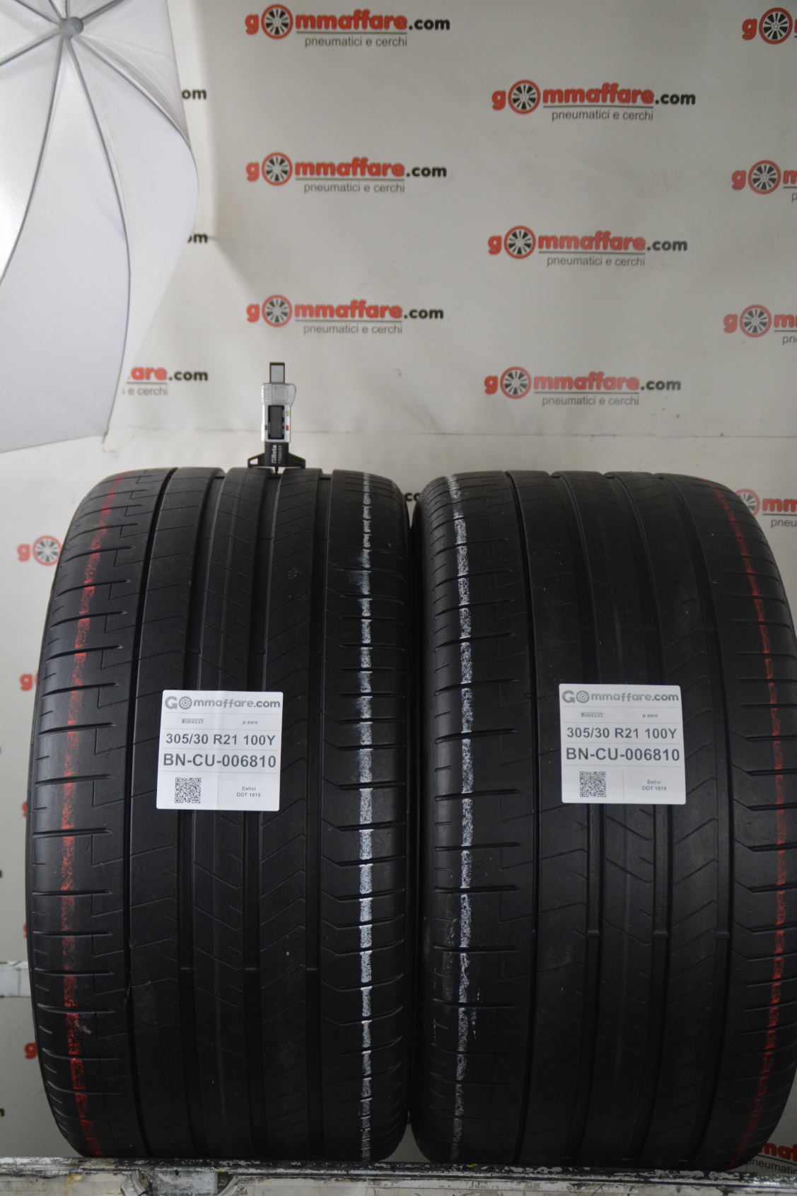 Pirelli p zero 305/30 R21