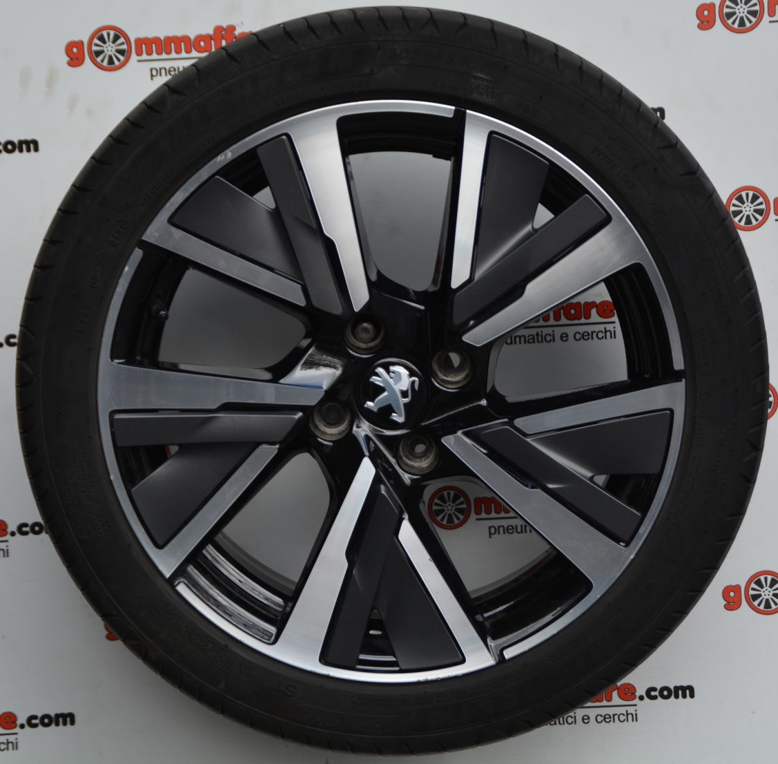 Peugeot 208 17"