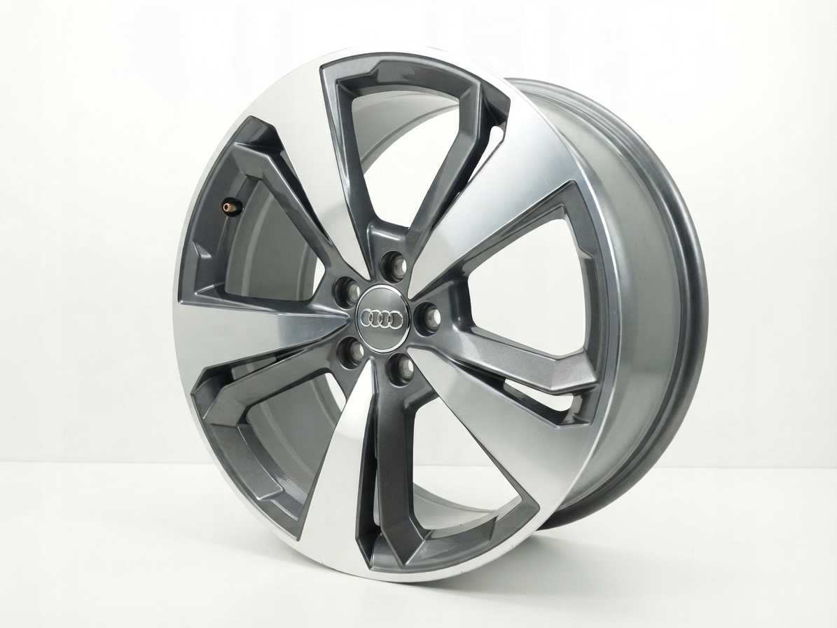 Audi A1 S-LINE 82A601025T 18"