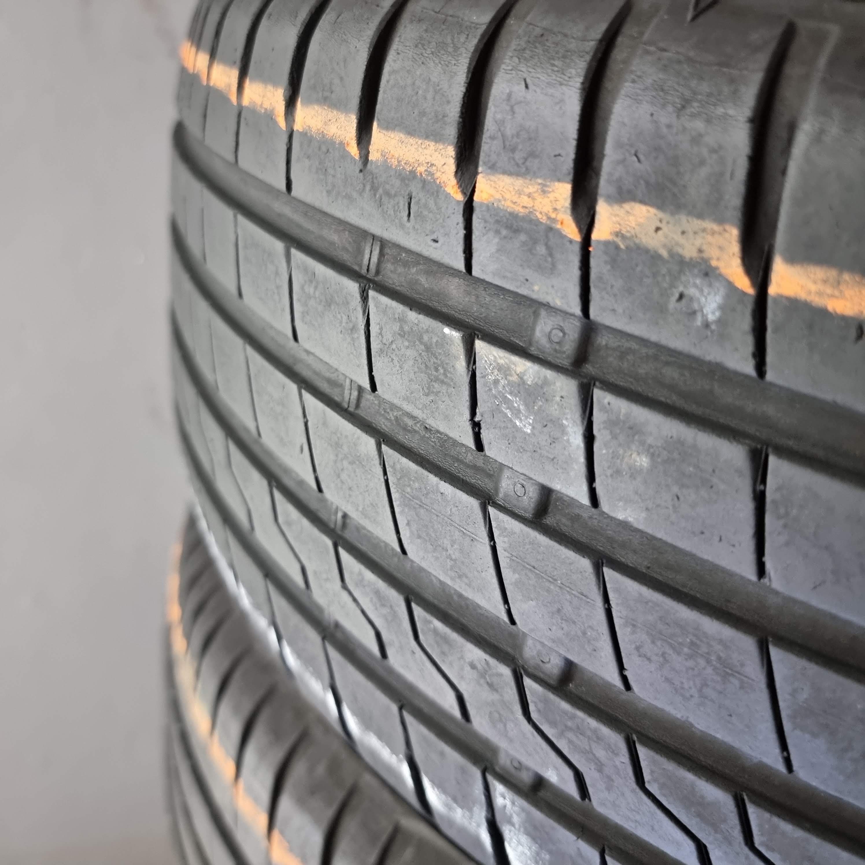 Firestone Roadhawk 205/55 R17