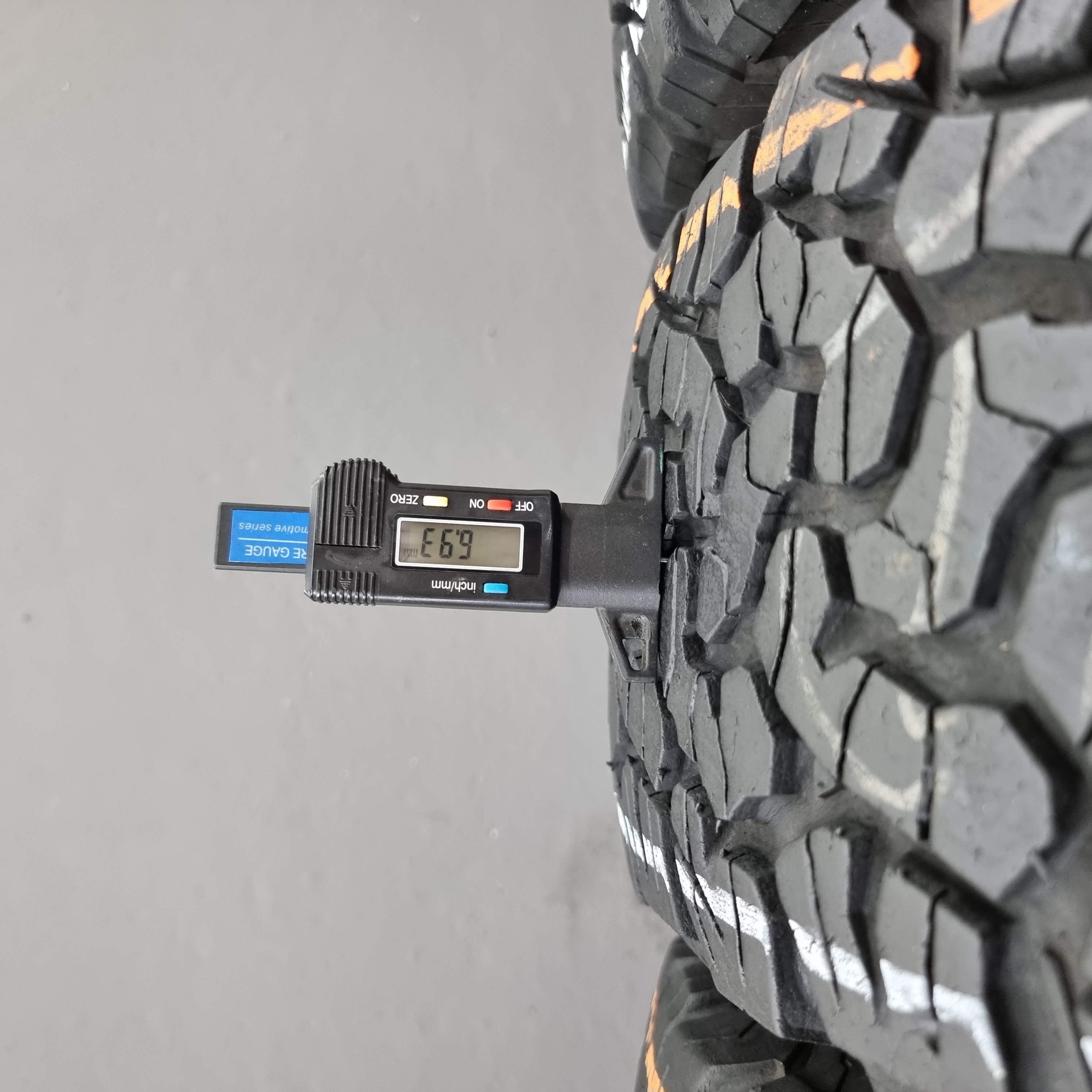 Bf Goodrich K02 A/T 245/75 R17