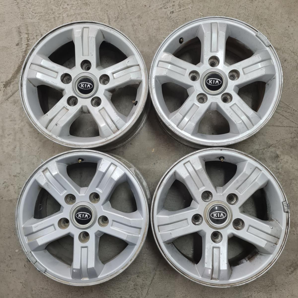 Kia SORENTO 16"