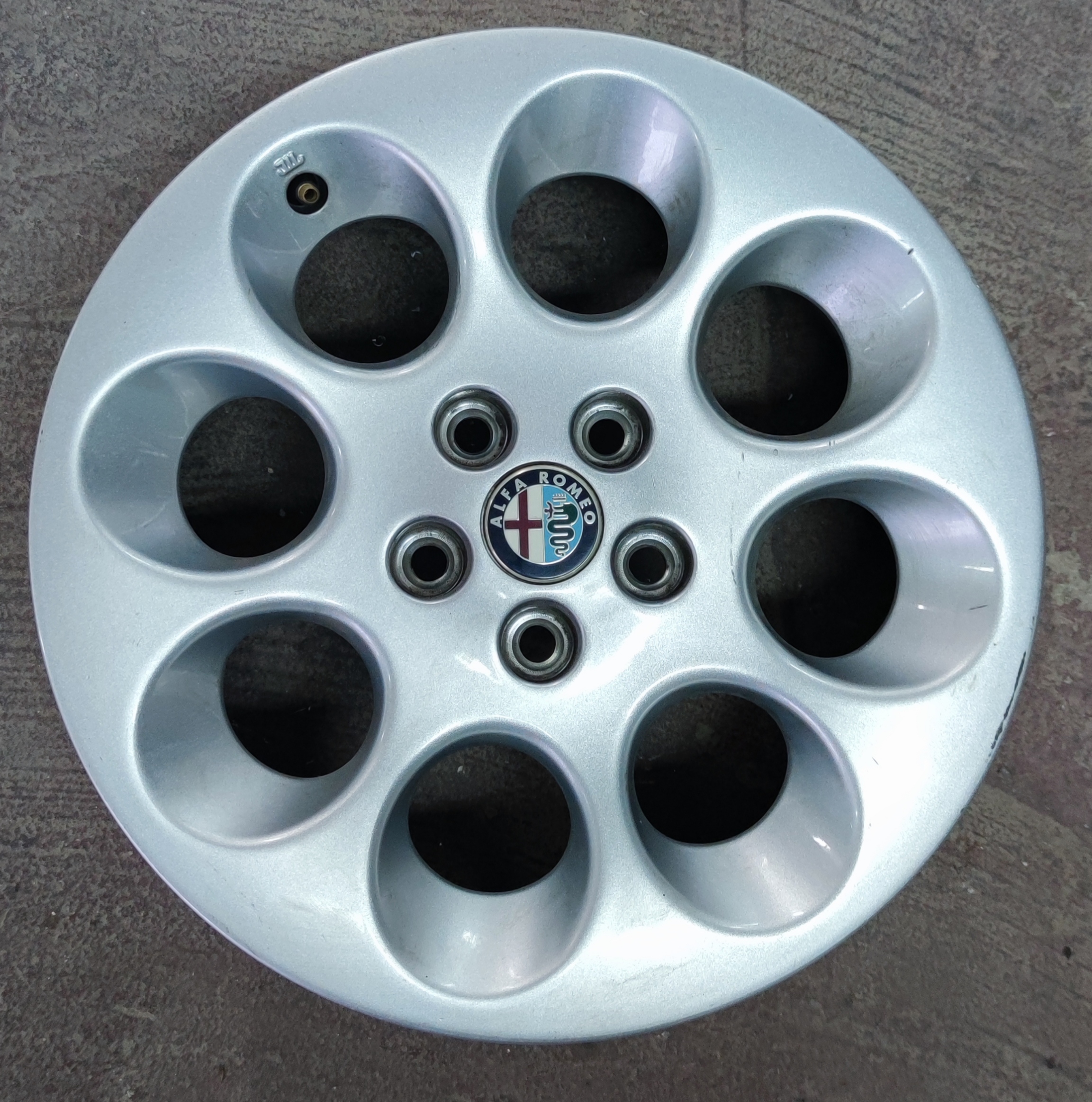 Alfa Romeo 147 15"