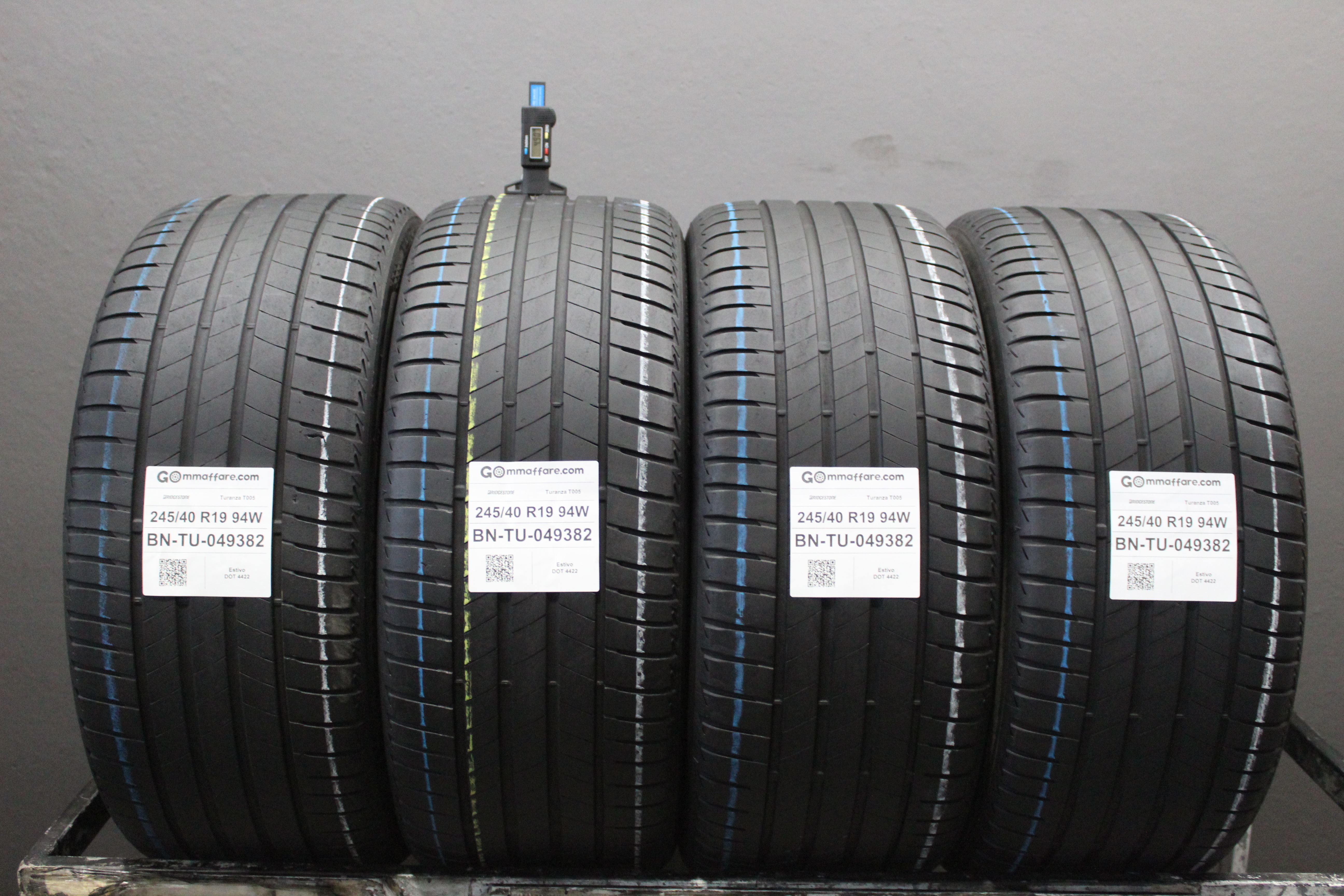 Bridgestone Turanza T005 245/40 R19