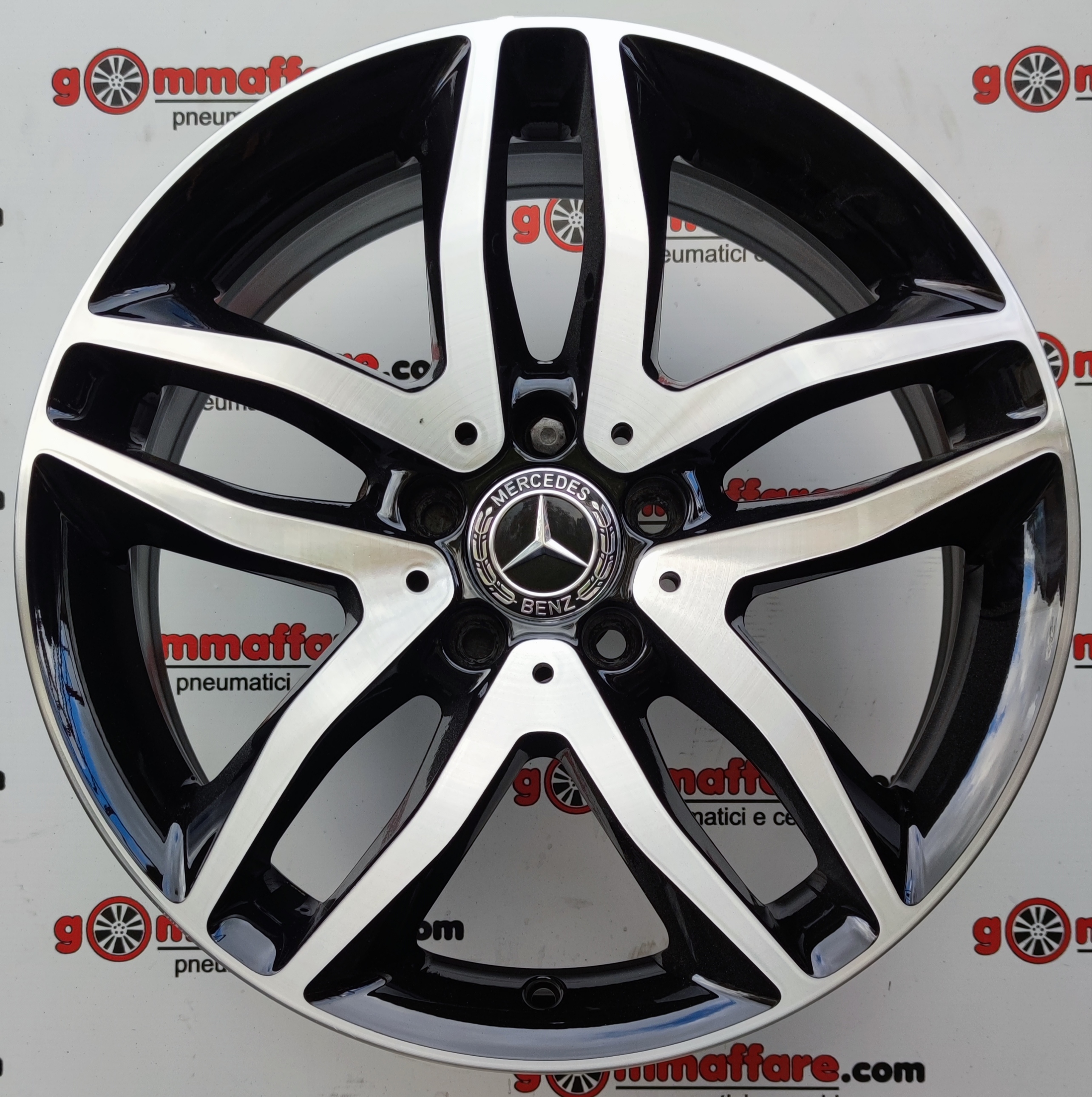 Mercedes Benz GLA - GLA AMG - INFINITI Q30 QX30 18"