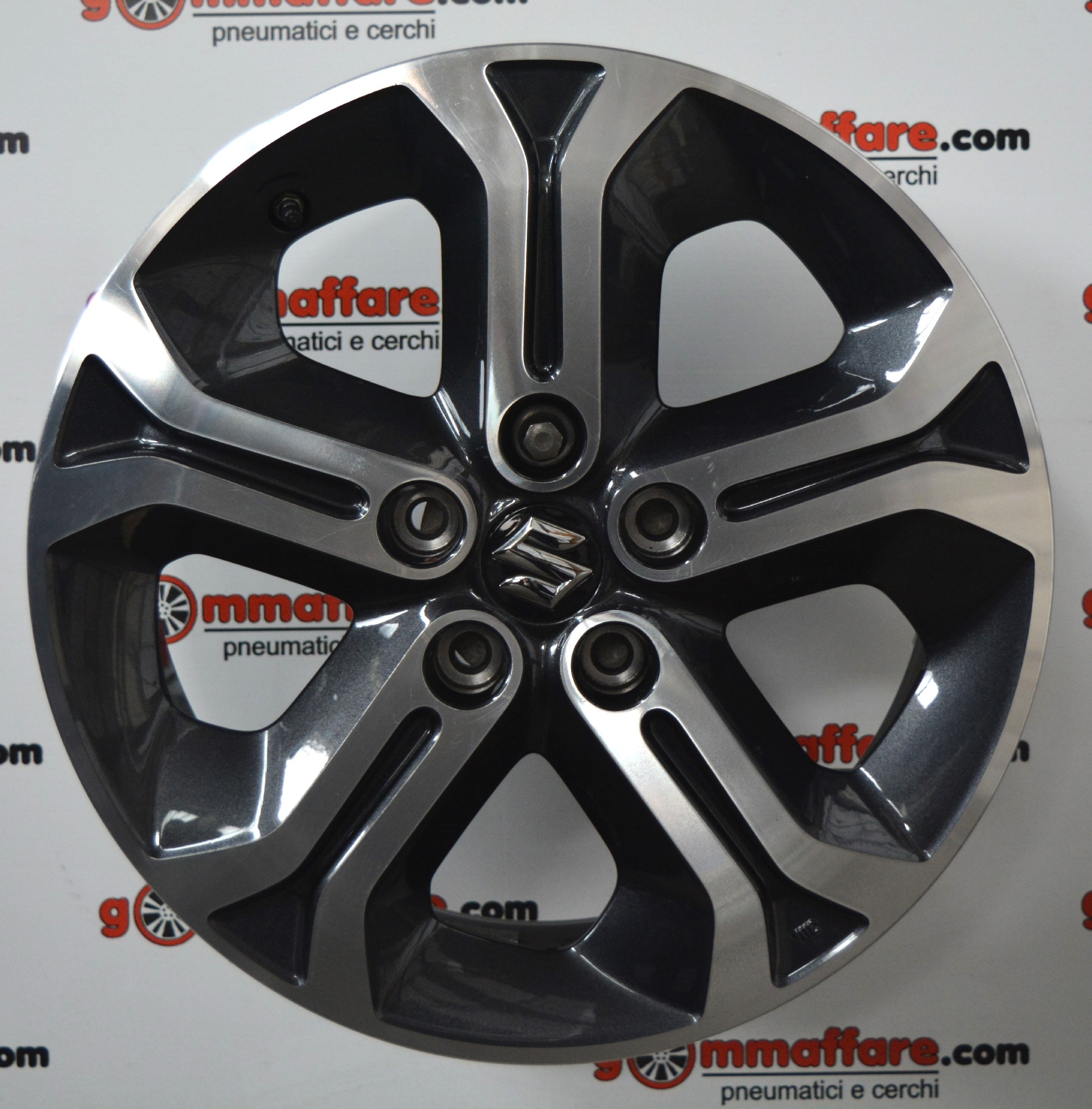 Suzuki VITARA GRAND VITARA 17"