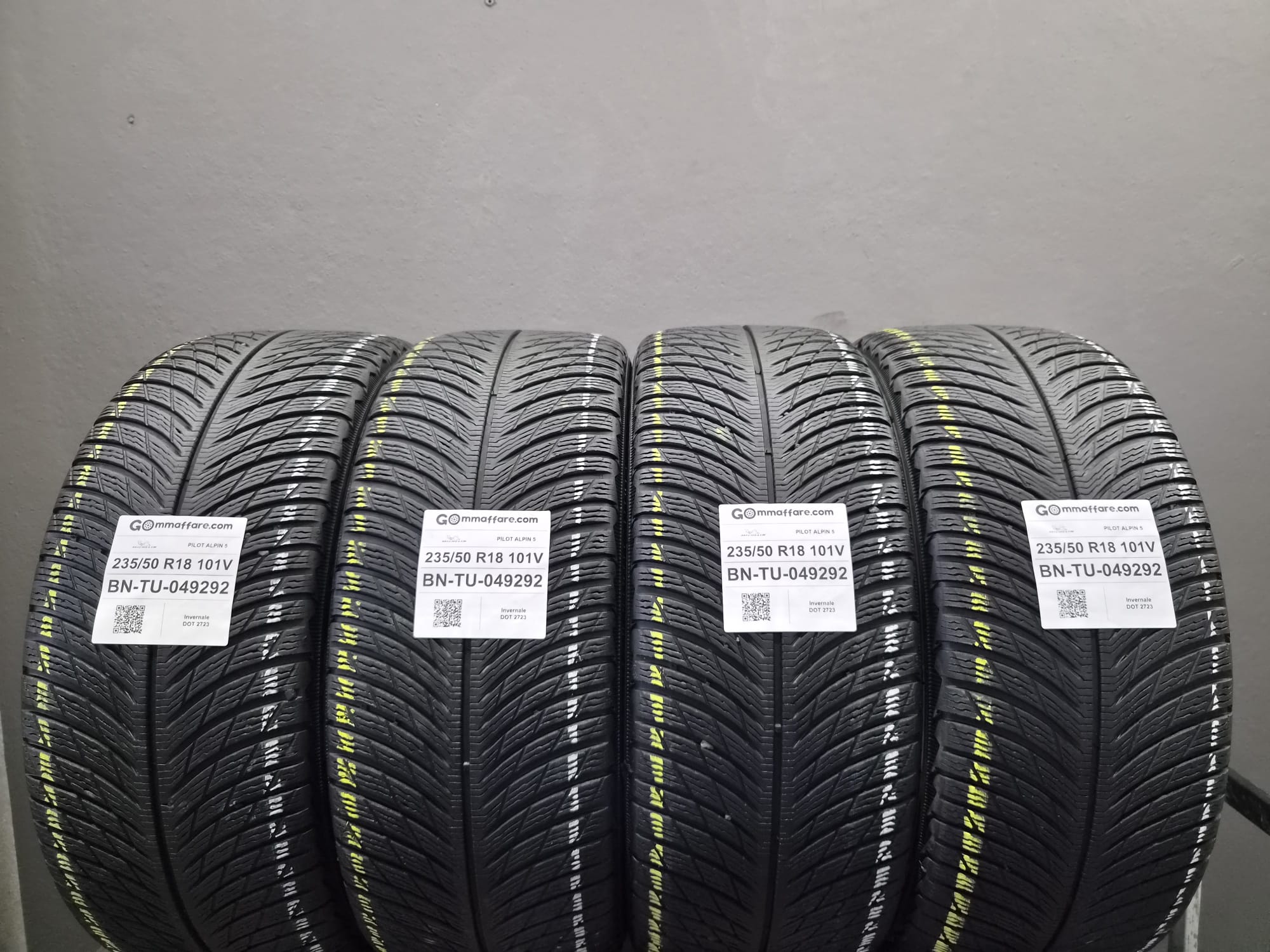 Michelin PILOT ALPIN 5 235/50 R18