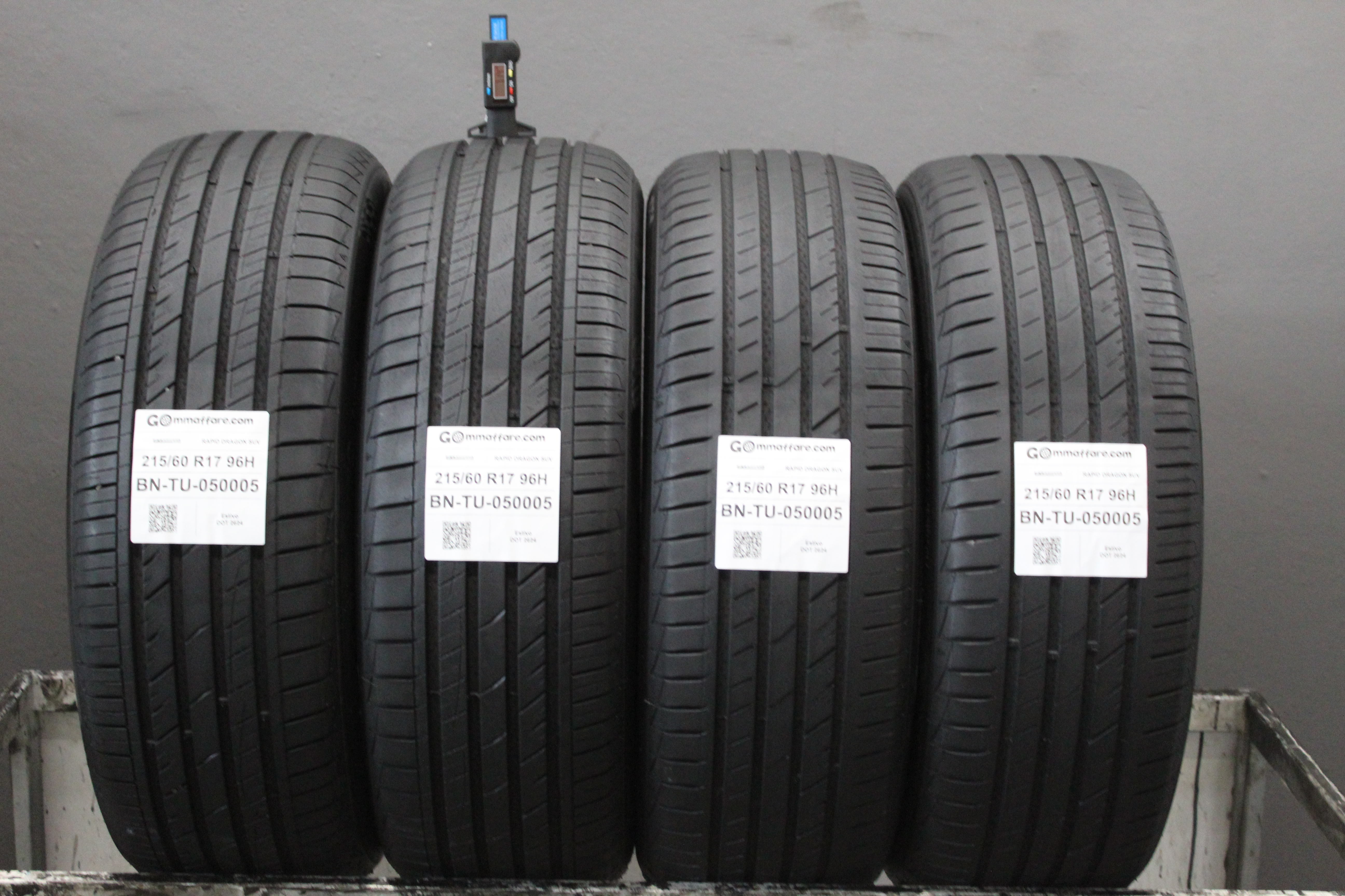 Landsail RAPID DRAGON SUV 215/60 R17