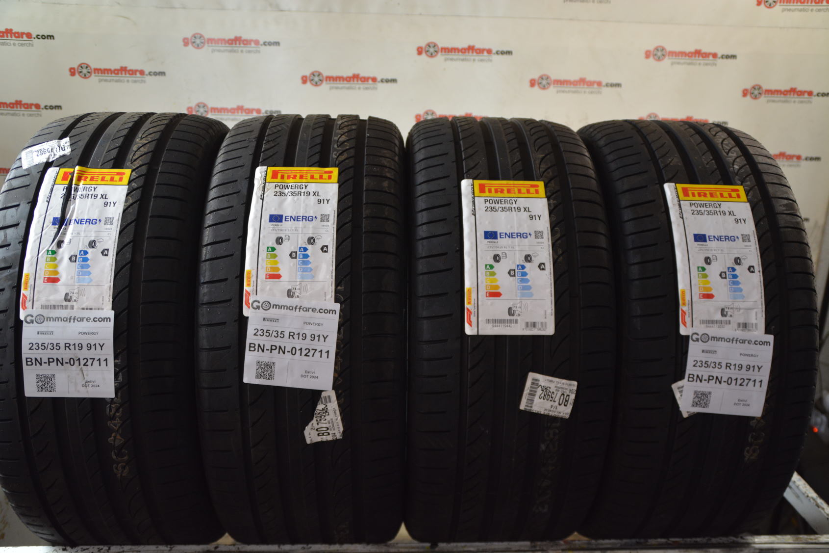 Pirelli POWERGY XL 235/35 R19
