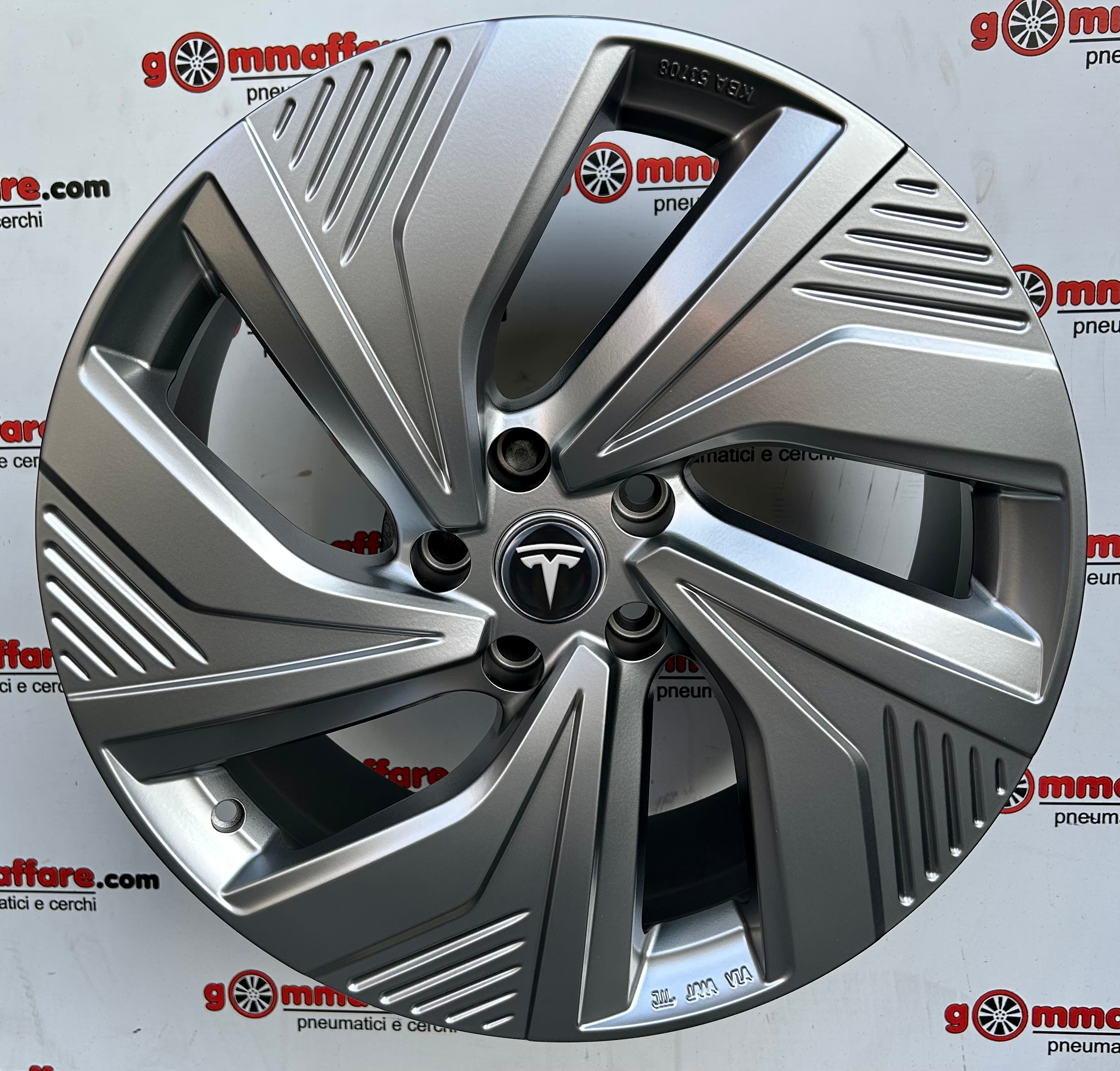 Mak ELECTRA Tesla 19"