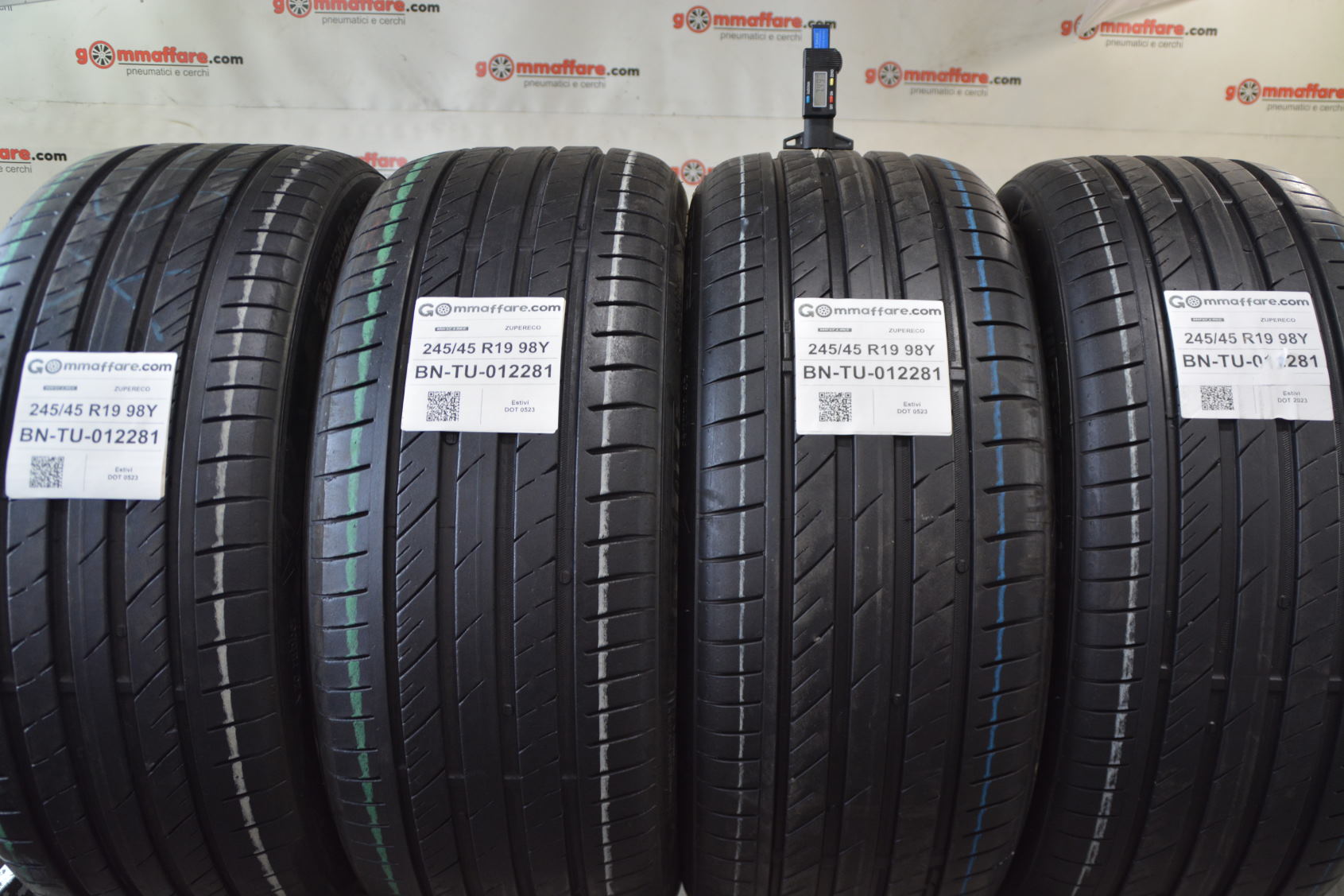 Westlake ZUPERECO 245/45 R19
