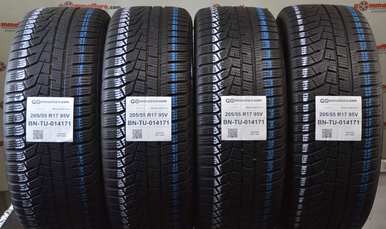 Hankook Winter Icept Evo 2 205/55 R17