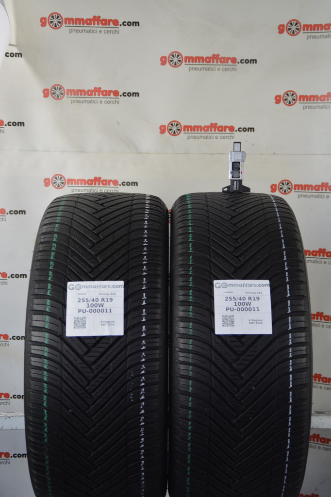 Hankook KINERGY 4S2 255/40 R19
