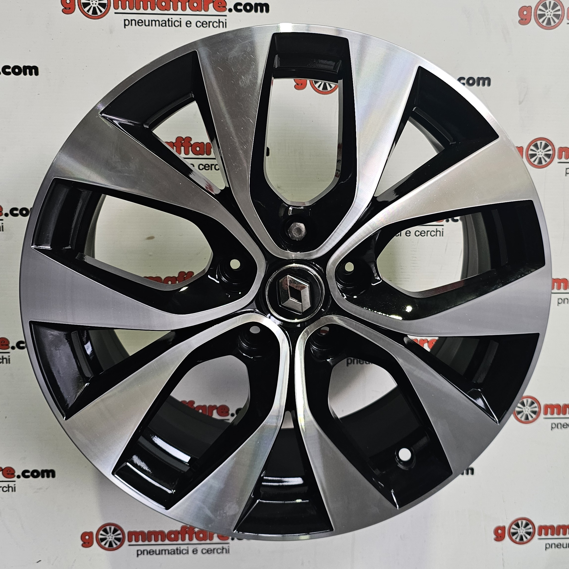 Renault CAPTUR NEW 17"