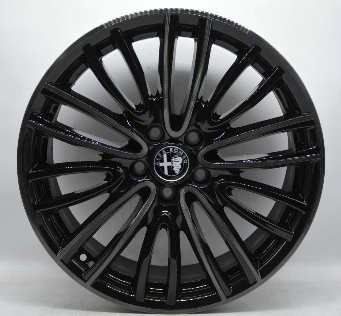 Alfa Romeo GIULIA GIULIETTA 18"