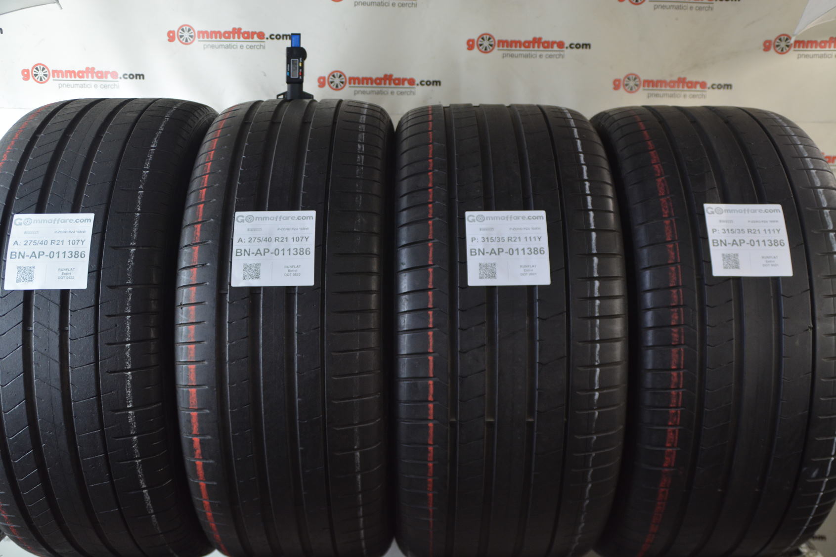 Pirelli P-ZERO PZ4 *BMW 275/40 R21