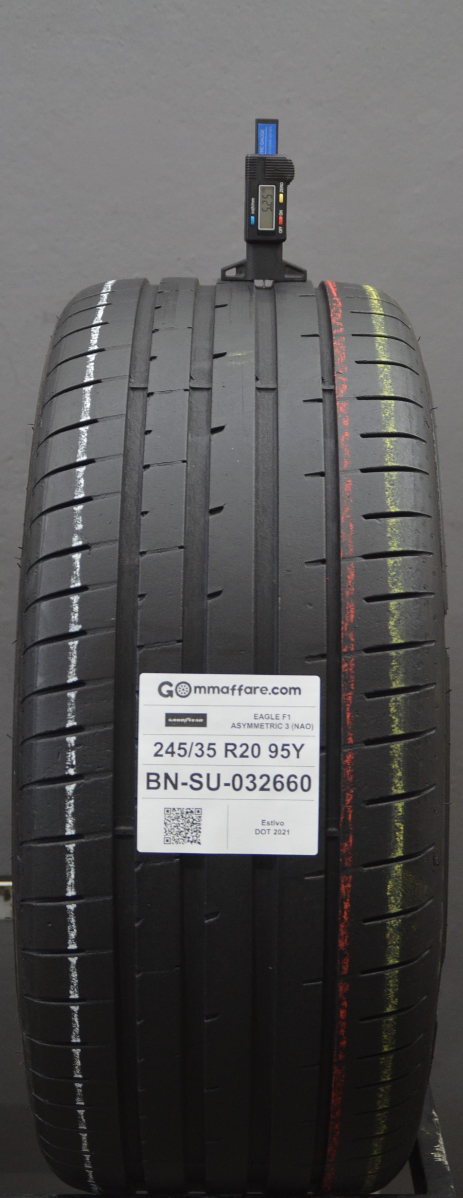 Goodyear EAGLE F1 ASYMMETRIC 3 (NAO) 245/35 R20