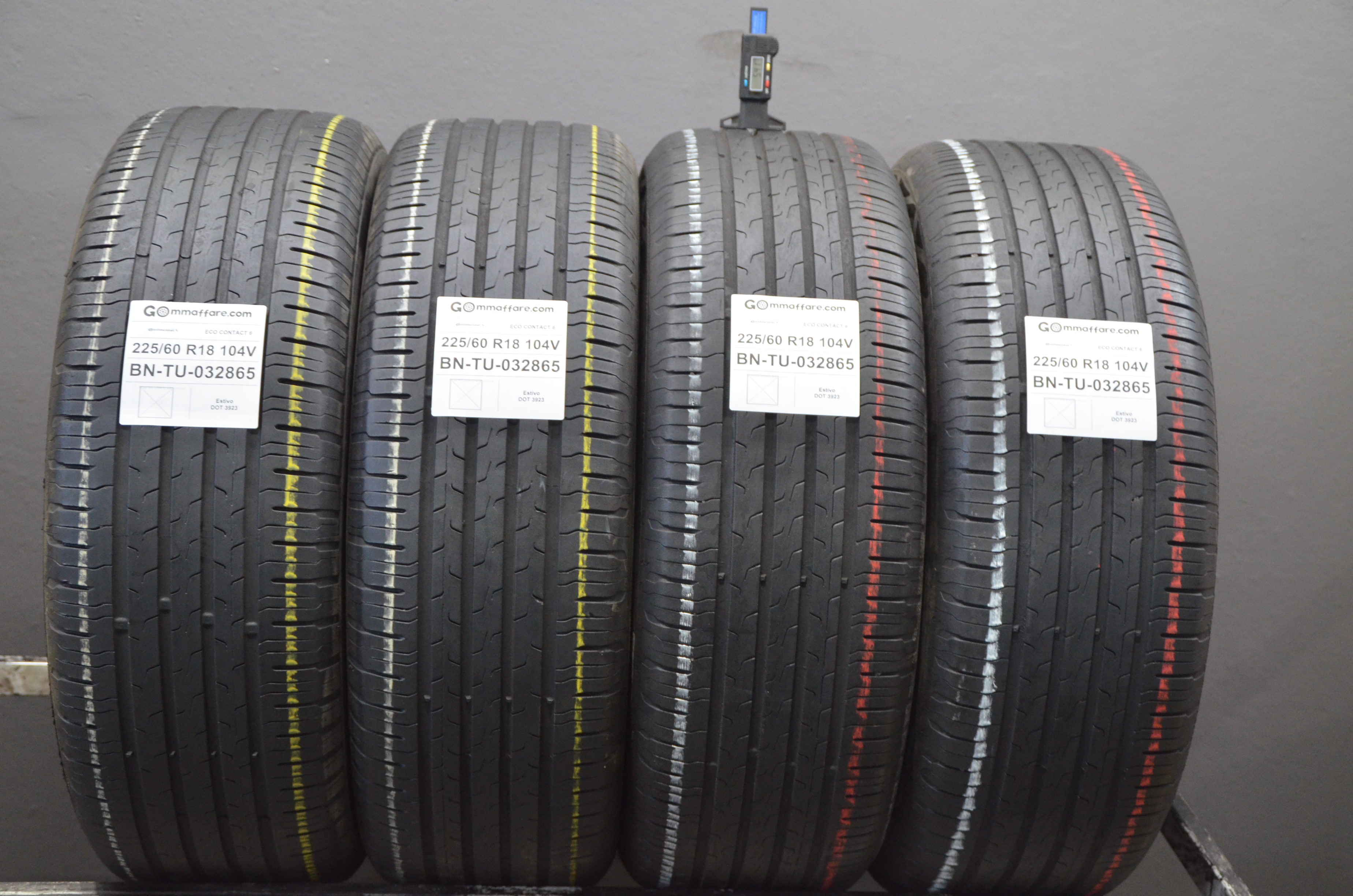 Continental ECO CONTACT 6 225/60 R18