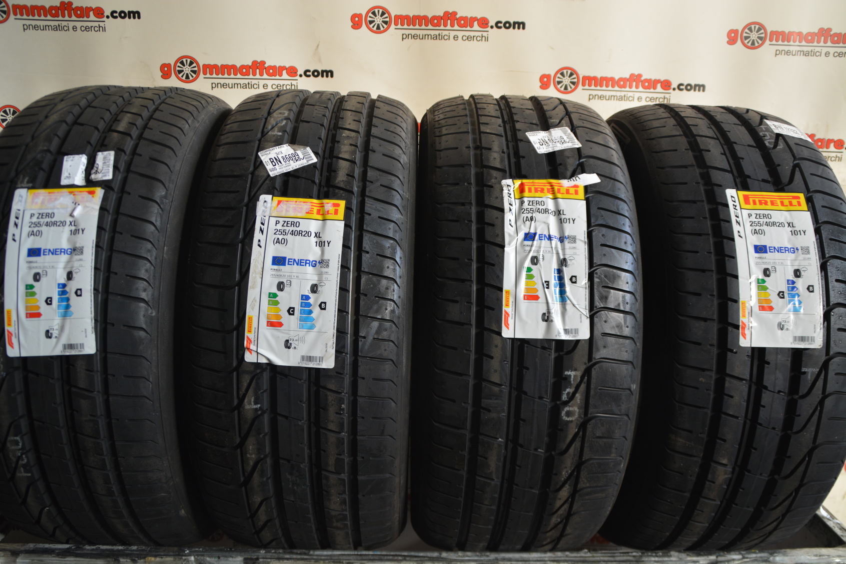 Pirelli PZERO AO XL 255/40 R20