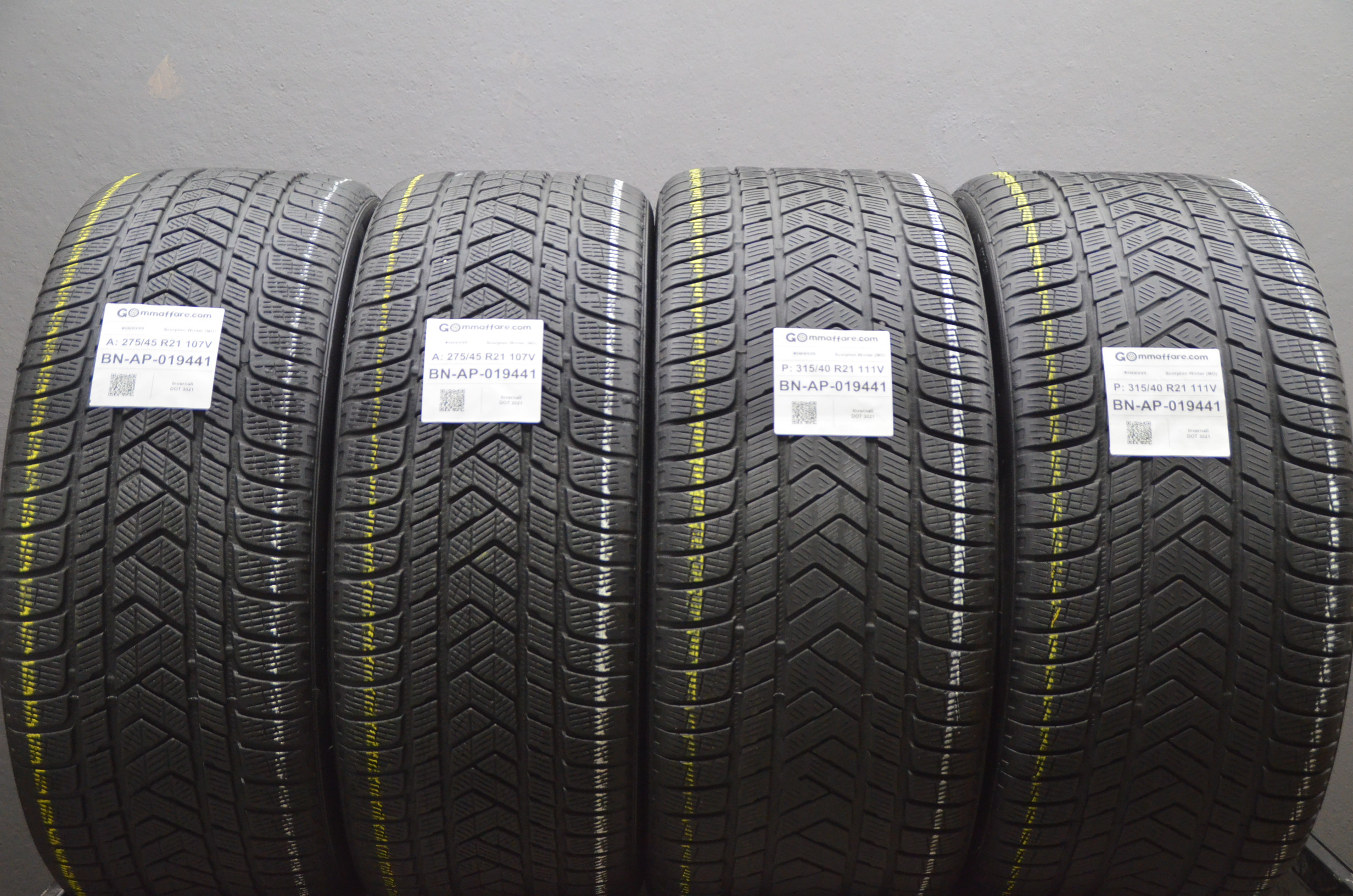 Pirelli Scorpion Winter (MO) 275/45 R21