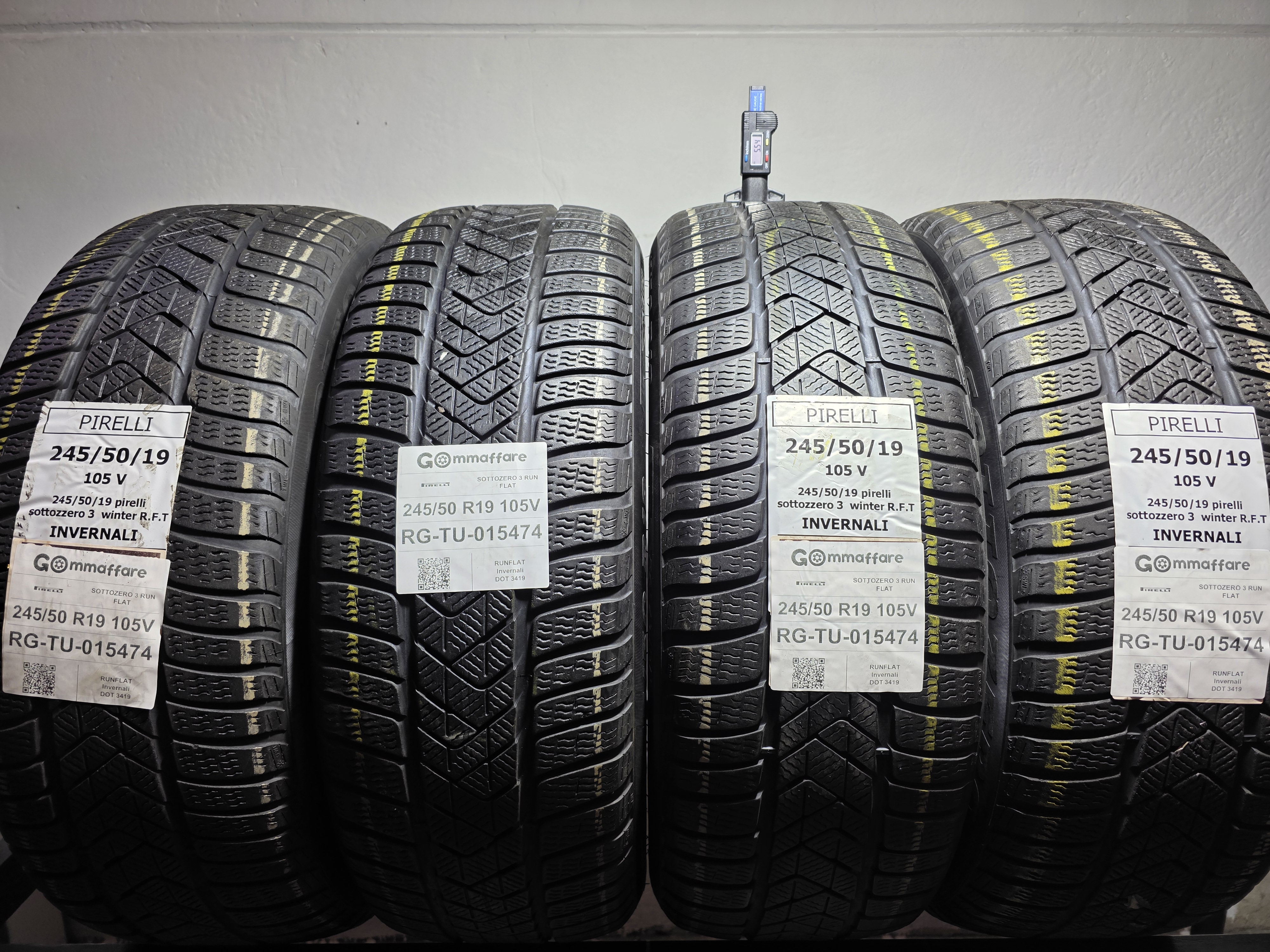 Pirelli SOTTOZERO 3 RUN FLAT 245/50 R19