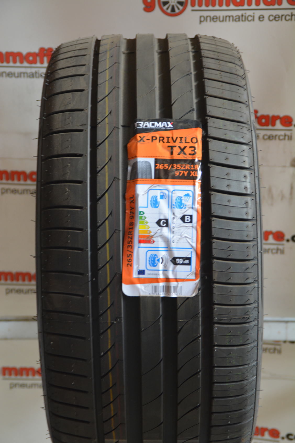 Tracmax X Privilo TX3 XL 265/35 R18