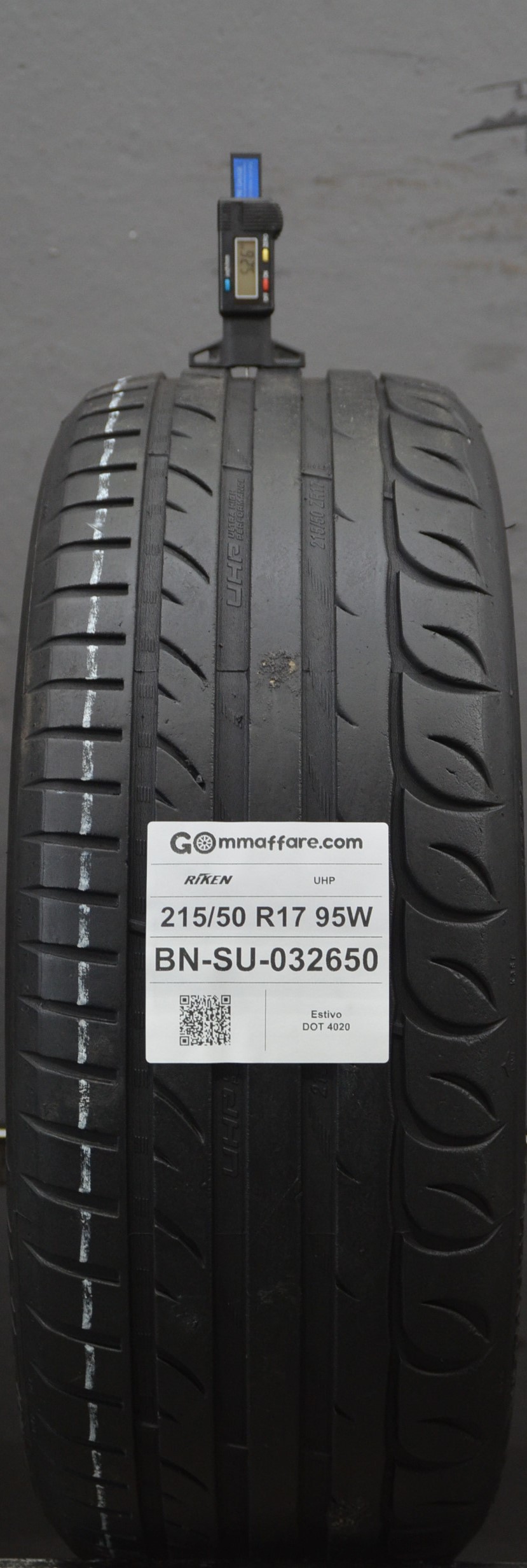 Riken UHP 215/50 R17