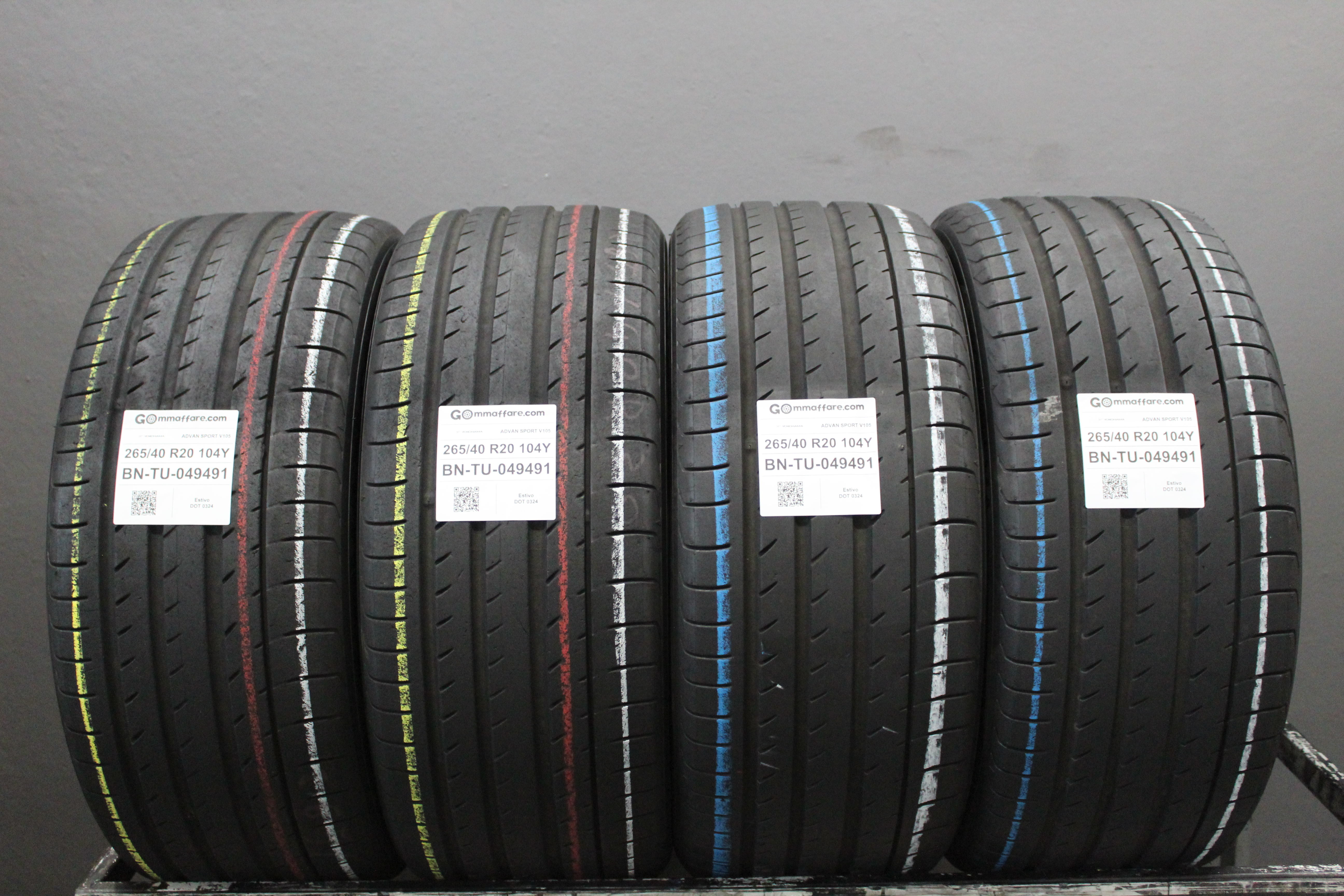 Yokohama ADVAN SPORT V105 265/40 R20