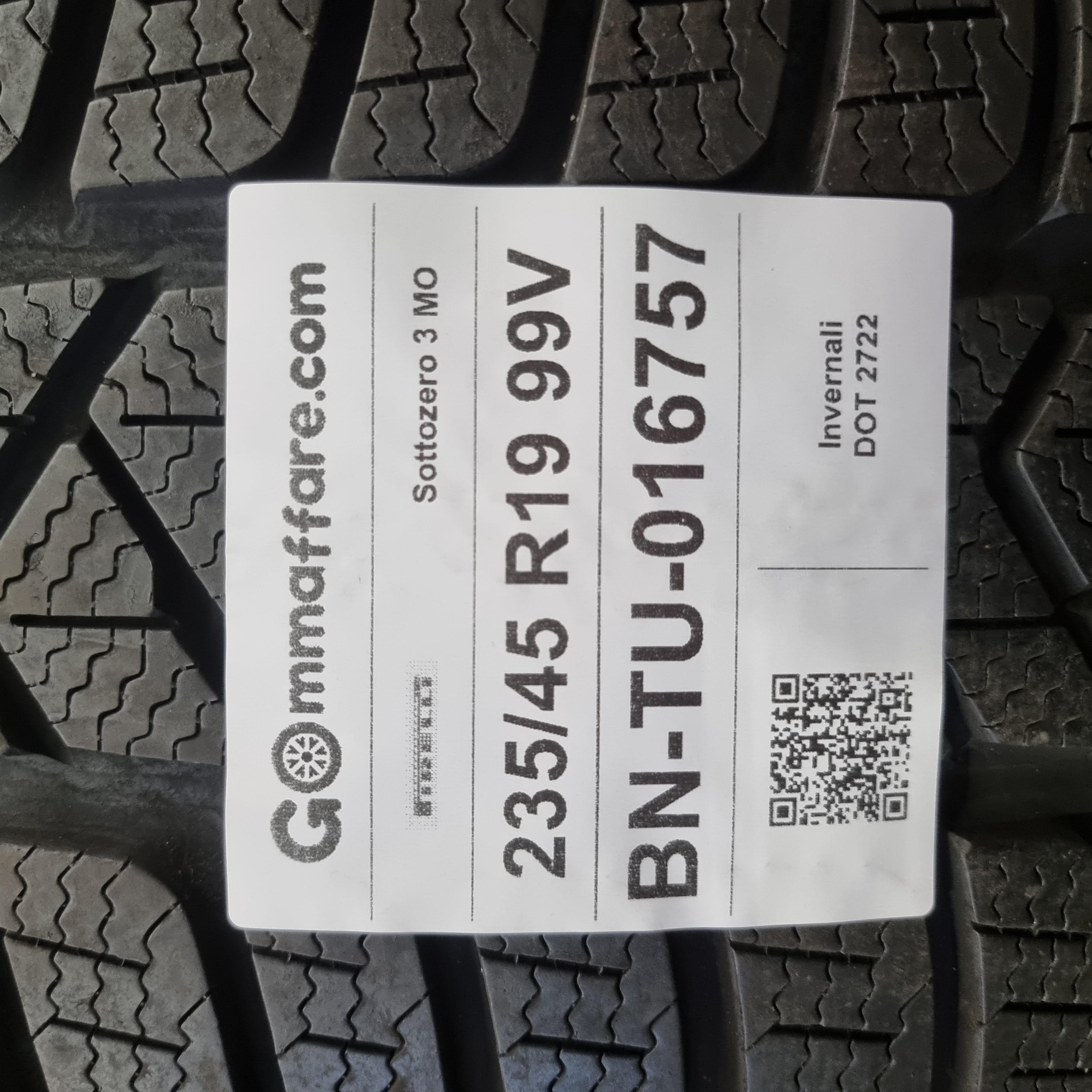Pirelli Sottozero 3 MO 235/45 R19