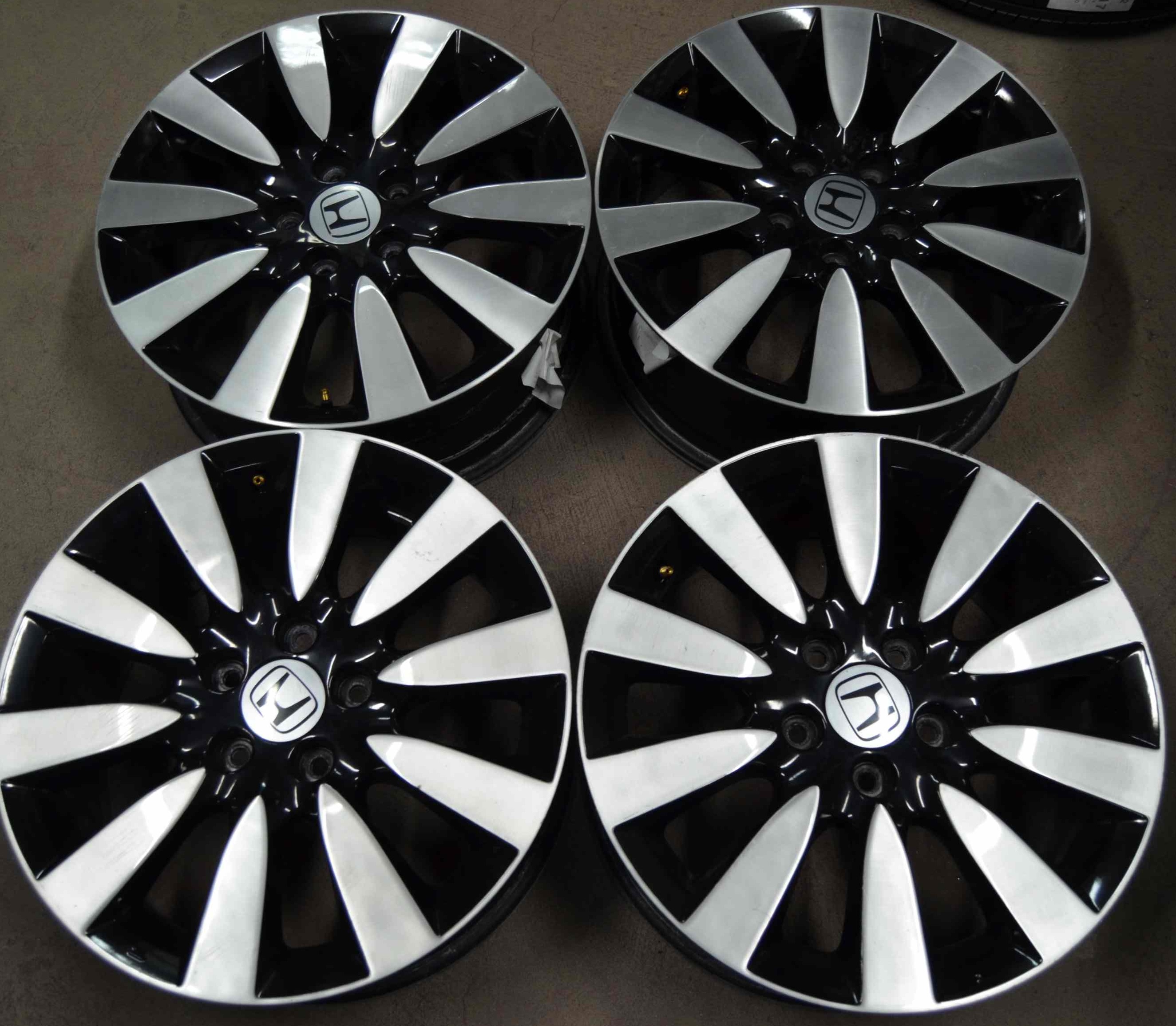 Honda CIVIC 17"