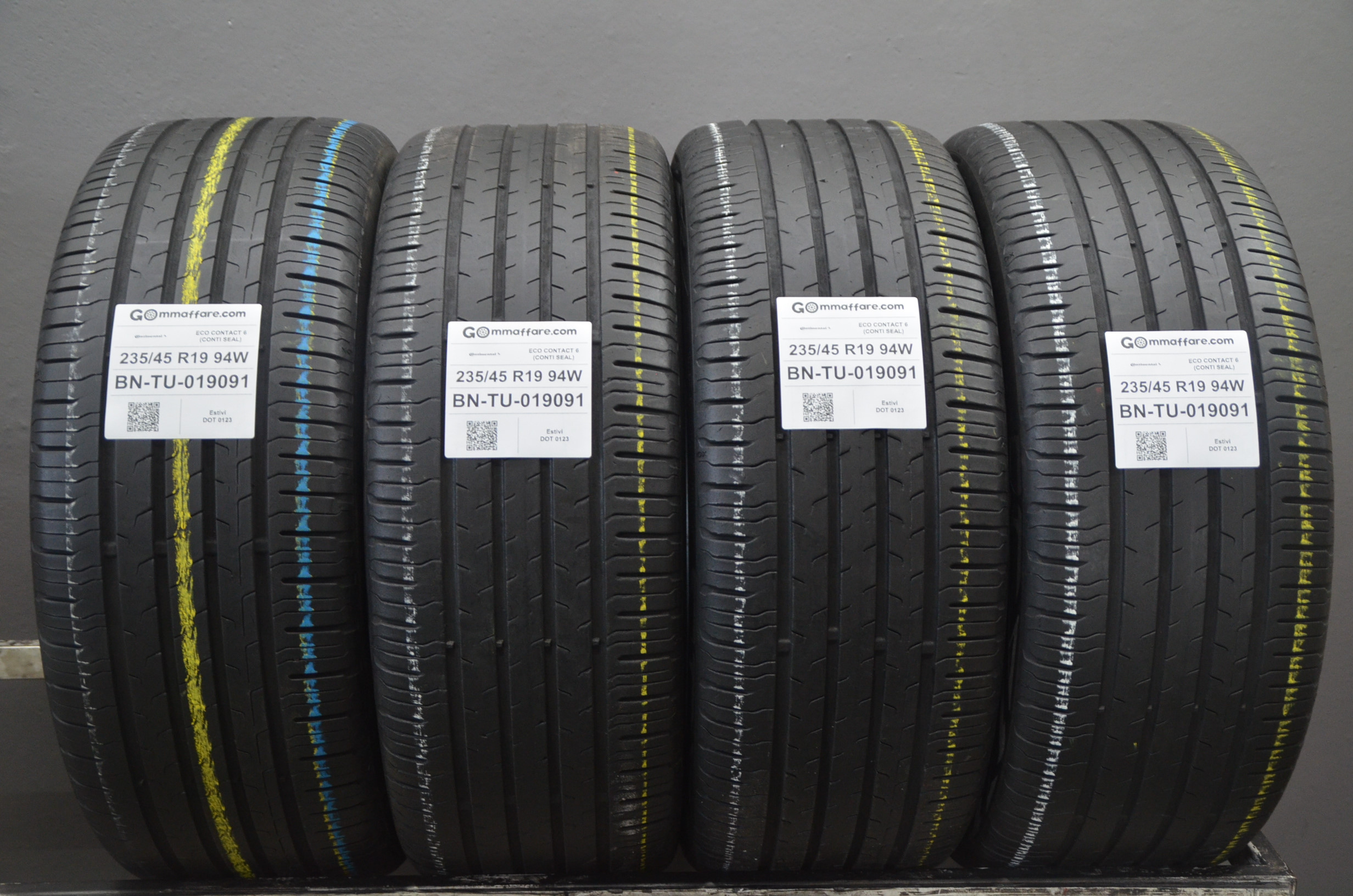 Continental ECO CONTACT 6 (CONTI SEAL) 235/45 R19