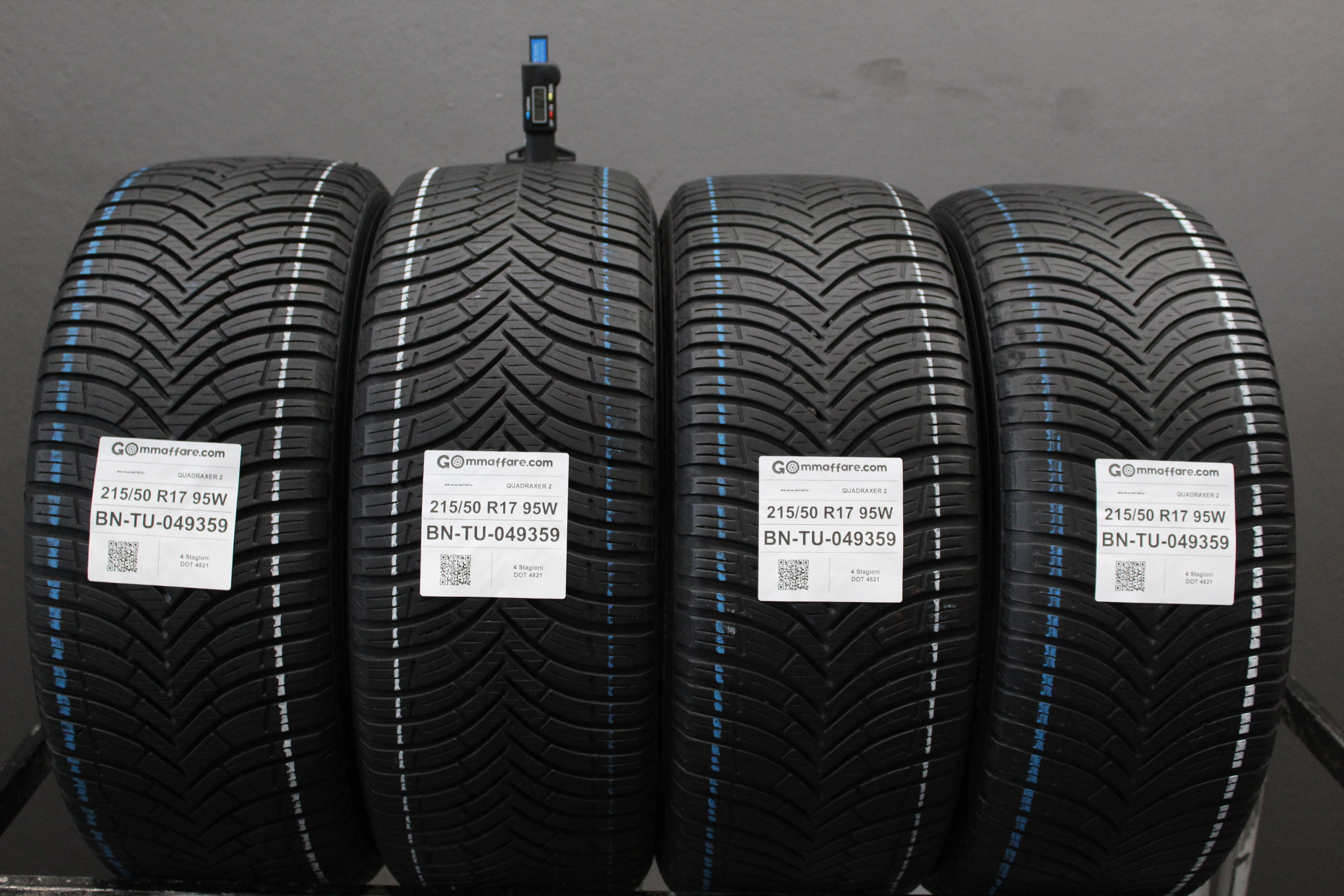 Kleber QUADRAXER 2 215/50 R17