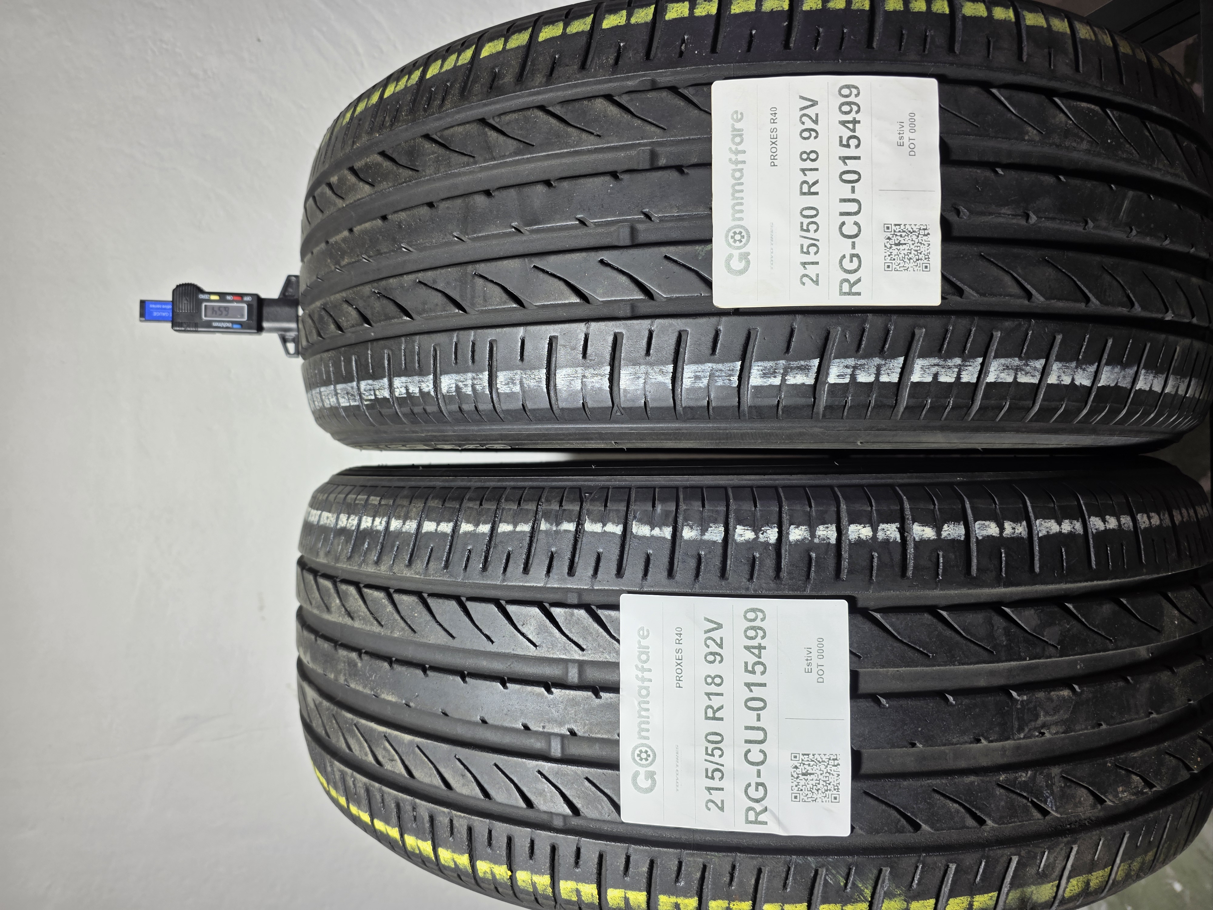 Toyo PROXES R40